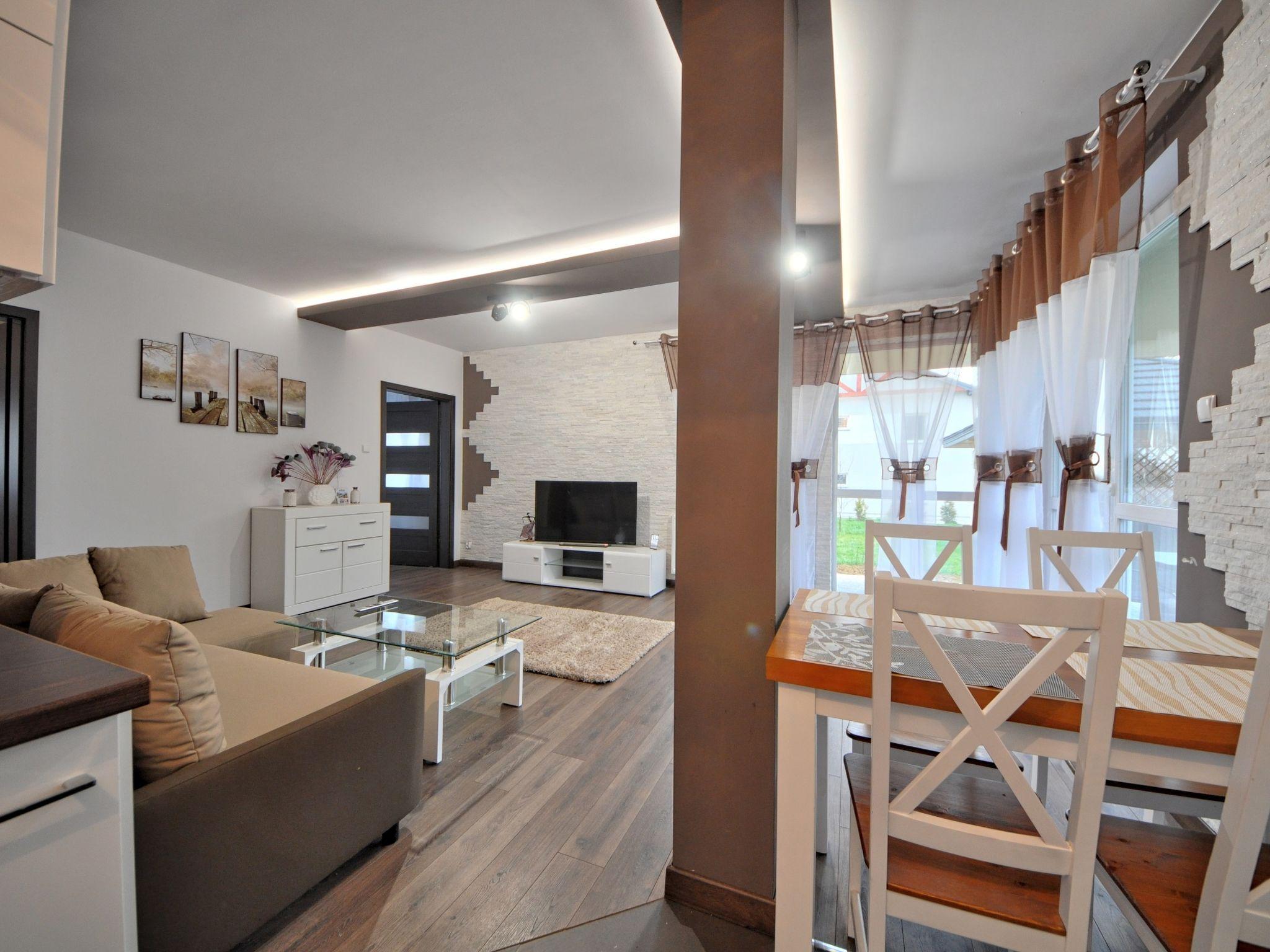 Foto 39 - Apartment mit 2 Schlafzimmern in Nałęczów mit garten und terrasse