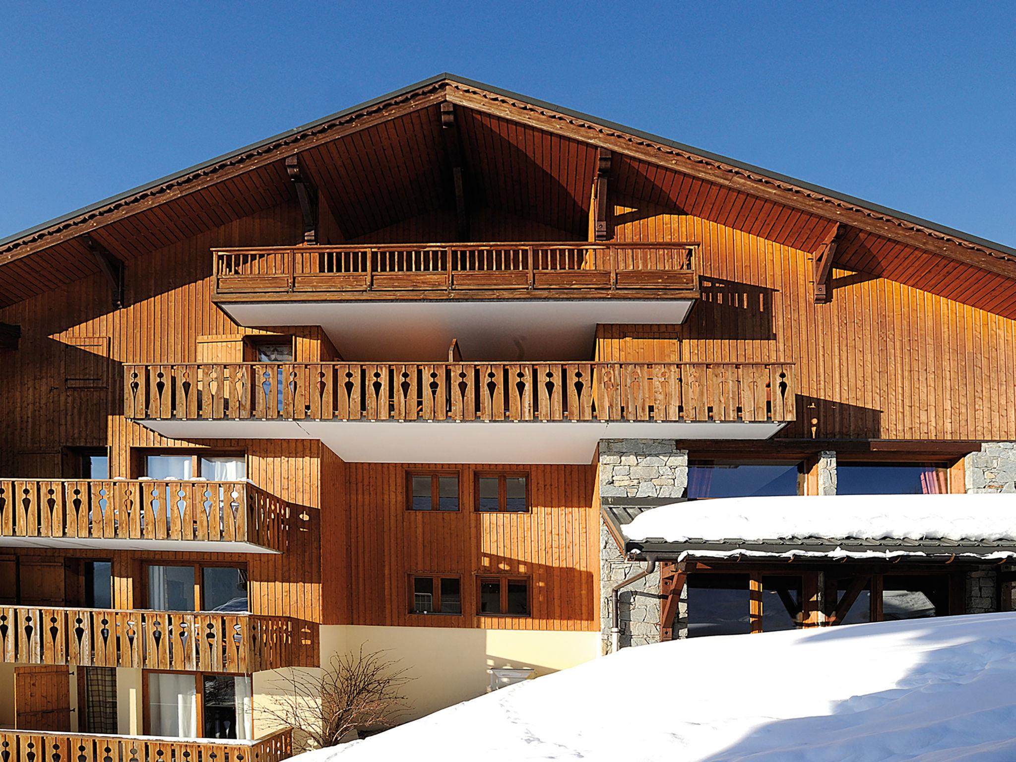 Foto 16 - Apartamento de 3 habitaciones en Peisey-Nancroix con piscina y vistas a la montaña