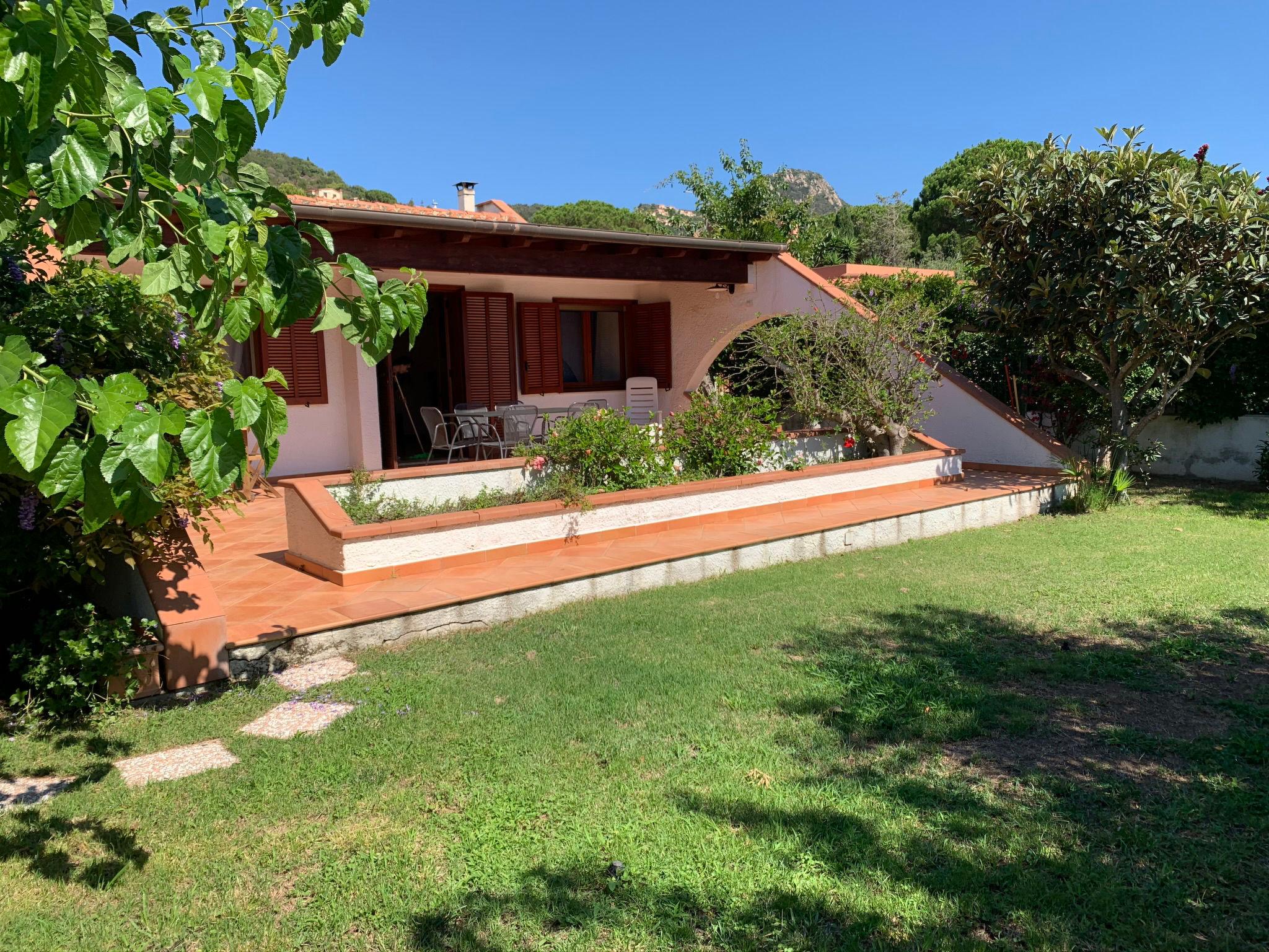 Photo 1 - Maison de 4 chambres à Muravera avec jardin et terrasse