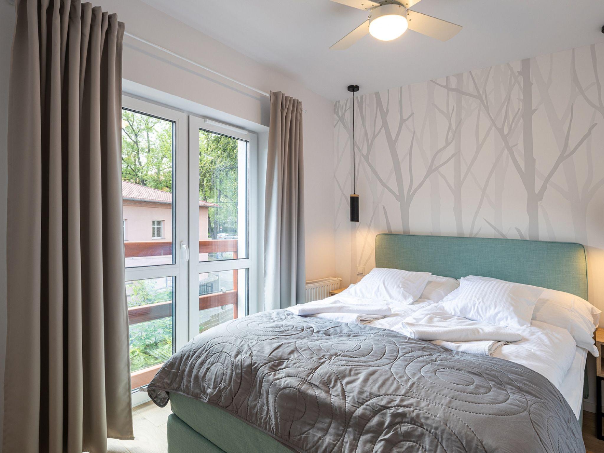 Foto 3 - Apartment mit 1 Schlafzimmer in Świeradów-Zdrój mit blick auf die berge