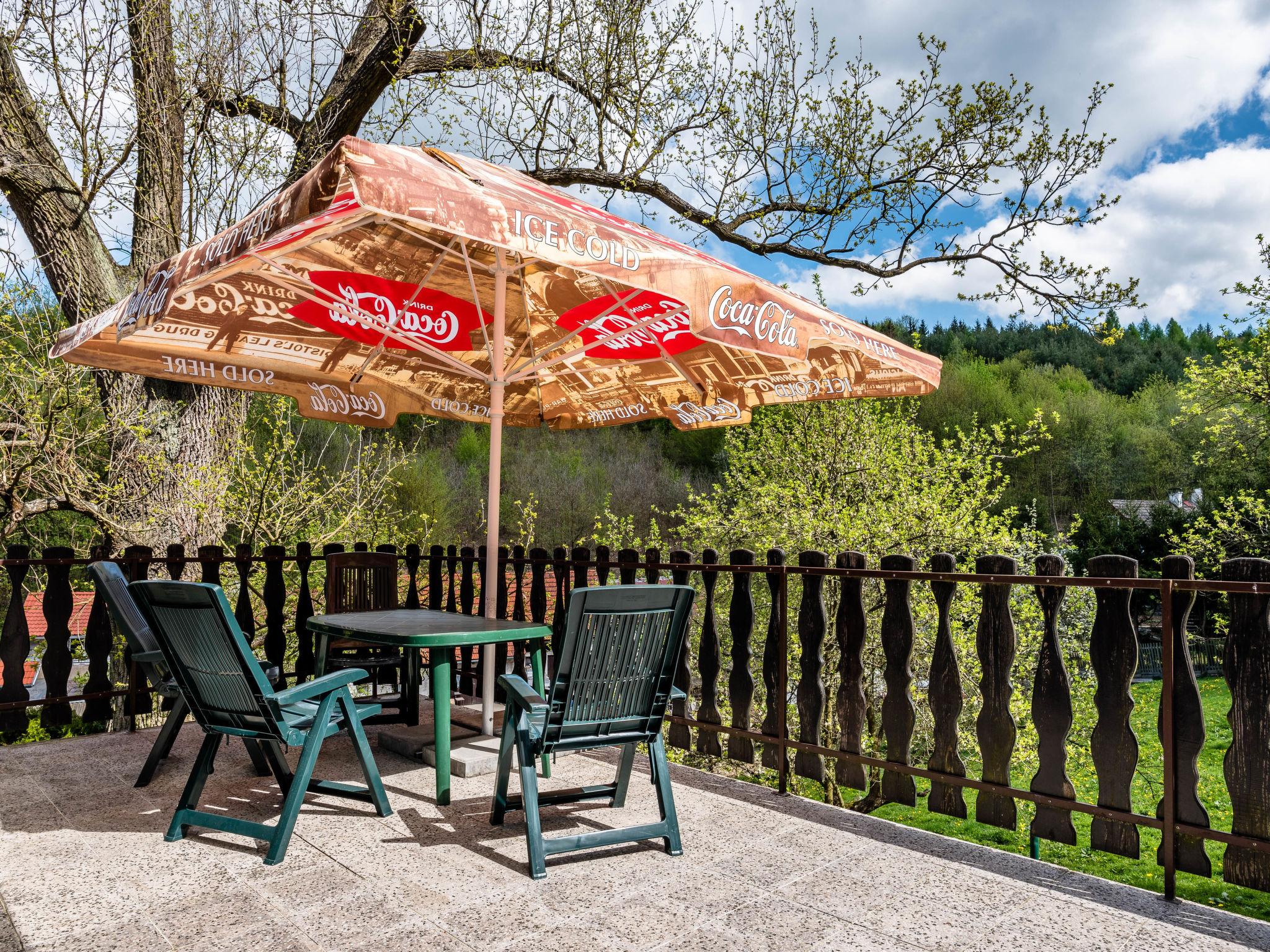 Photo 42 - Maison de 6 chambres à Rataje nad Sázavou avec piscine privée et jardin