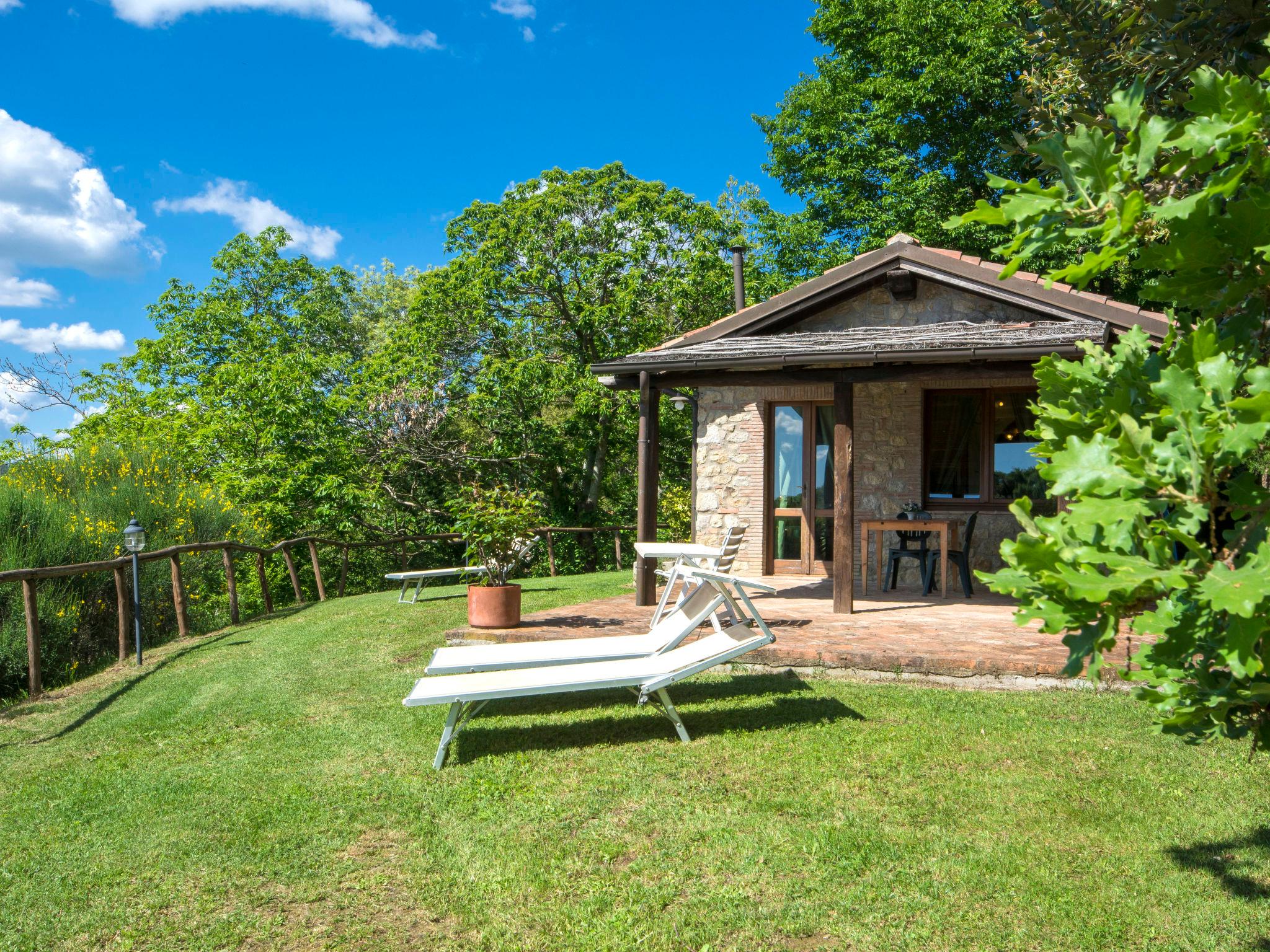 Photo 1 - Maison en Roccastrada avec jardin et terrasse