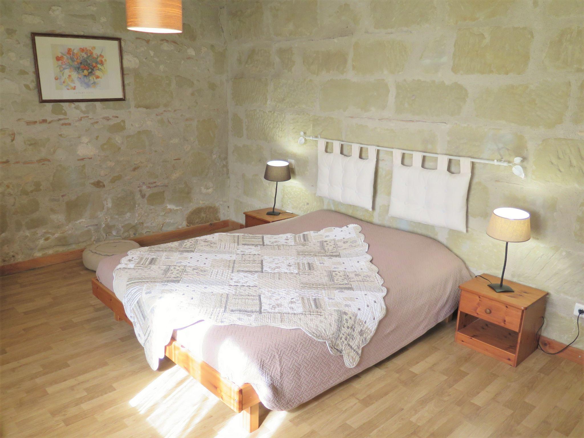 Foto 5 - Casa con 4 camere da letto a Puymiclan con piscina privata e terrazza