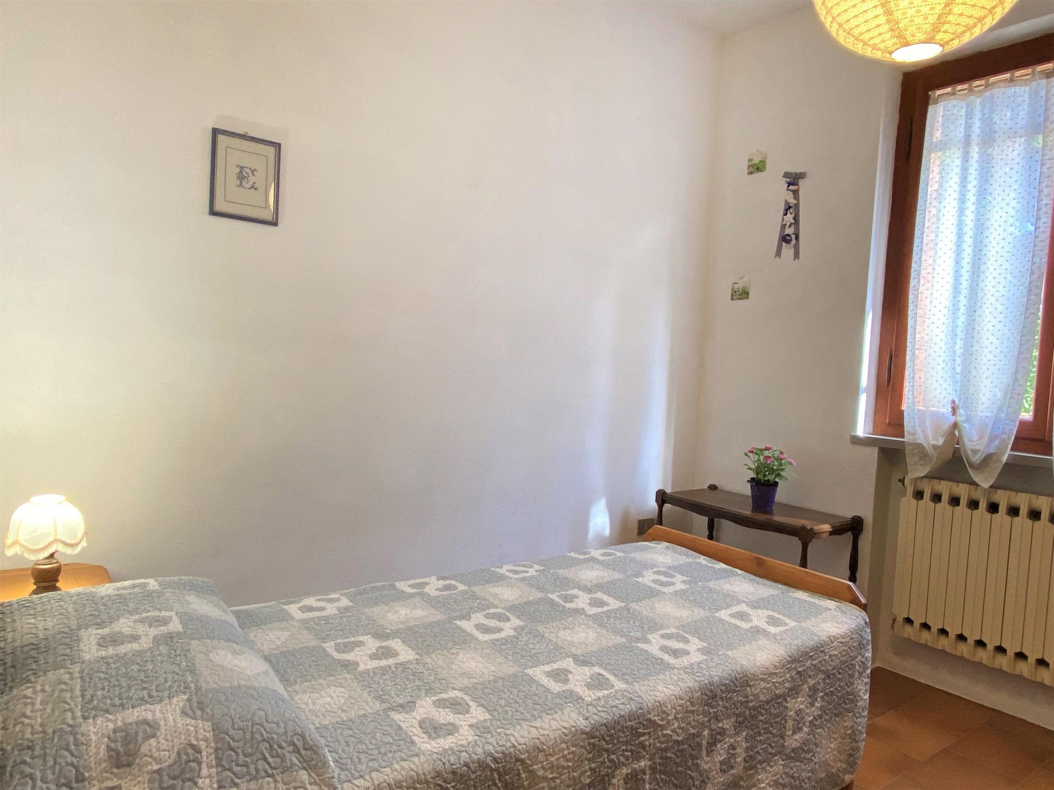 Foto 15 - Appartamento con 2 camere da letto a Riparbella con giardino e terrazza