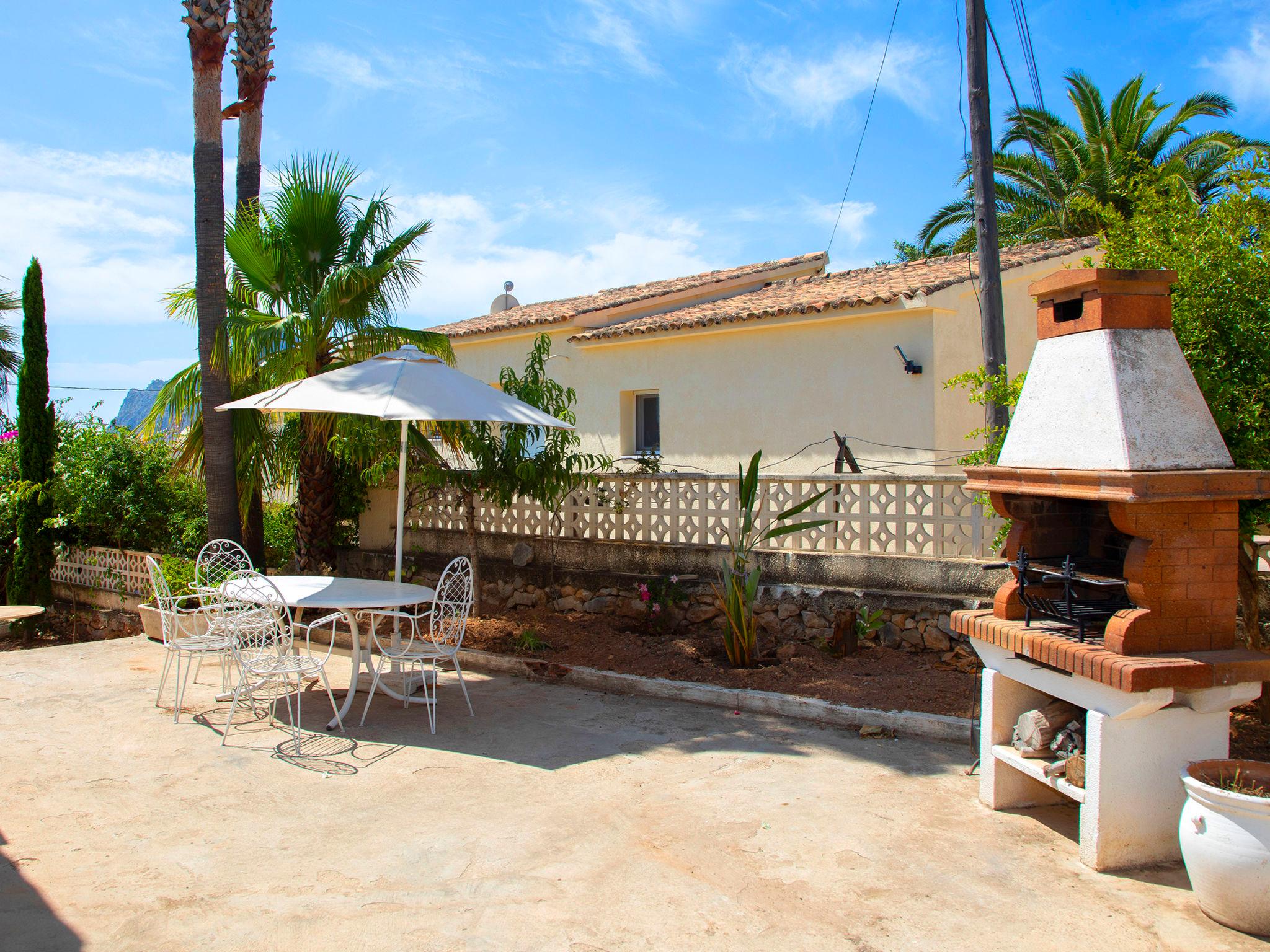 Foto 25 - Casa de 2 quartos em Calp com piscina privada e jardim