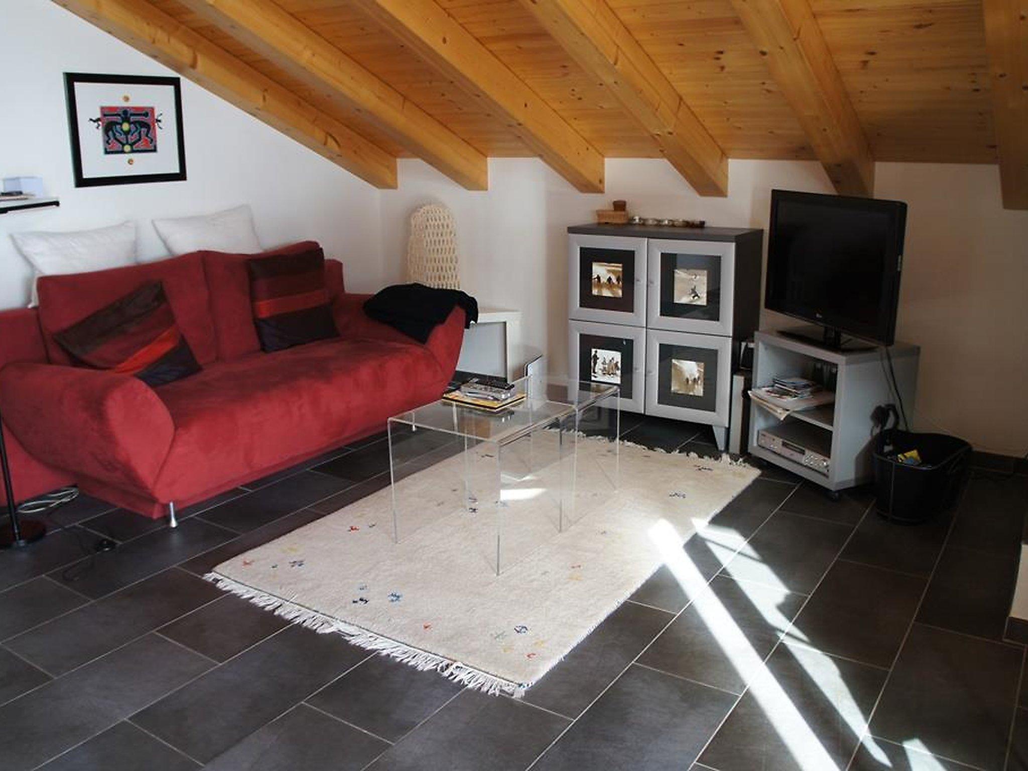 Foto 4 - Apartamento de 2 habitaciones en Adelboden con jardín