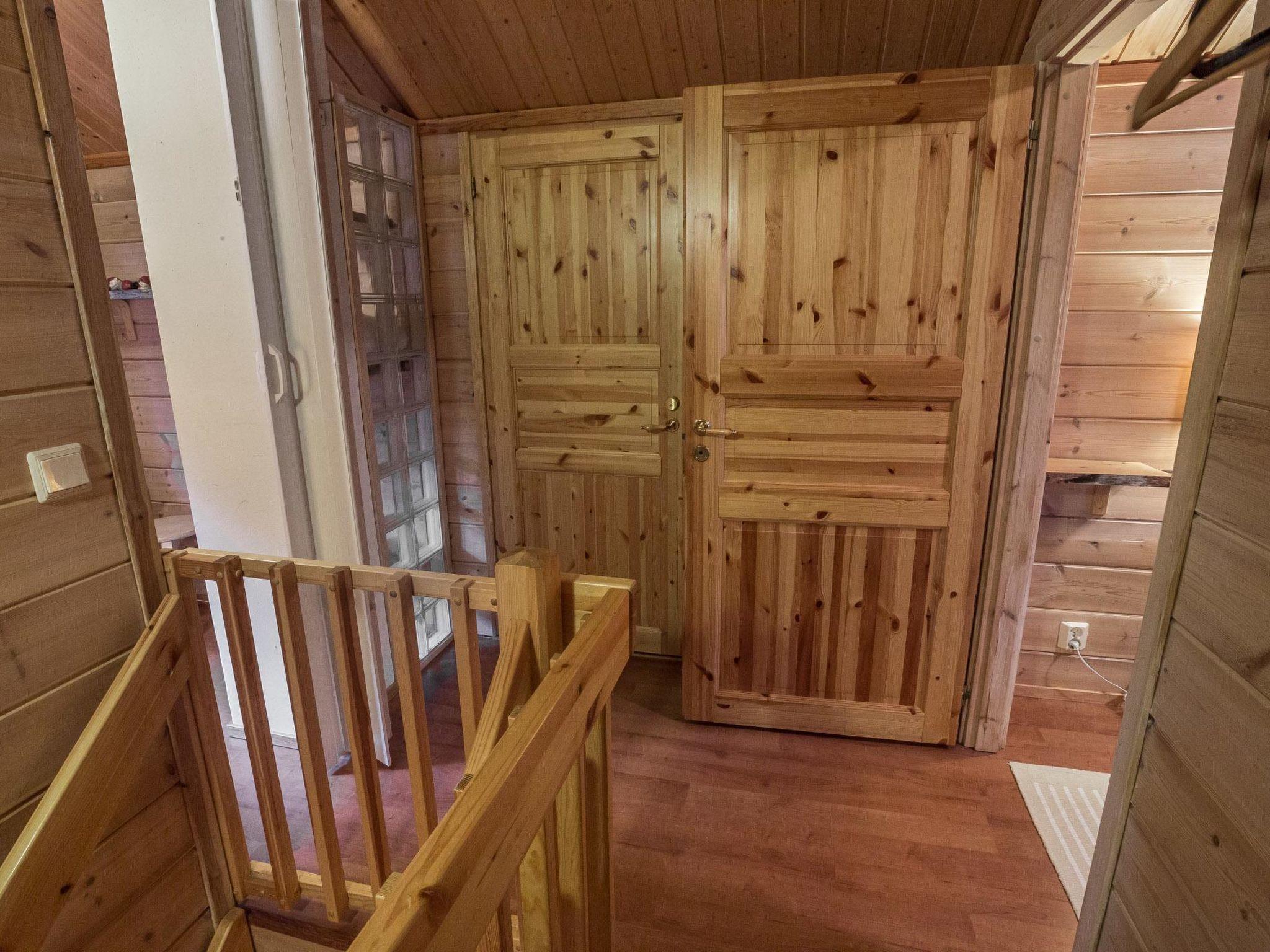 Foto 14 - Casa de 3 habitaciones en Kolari con sauna y vistas a la montaña