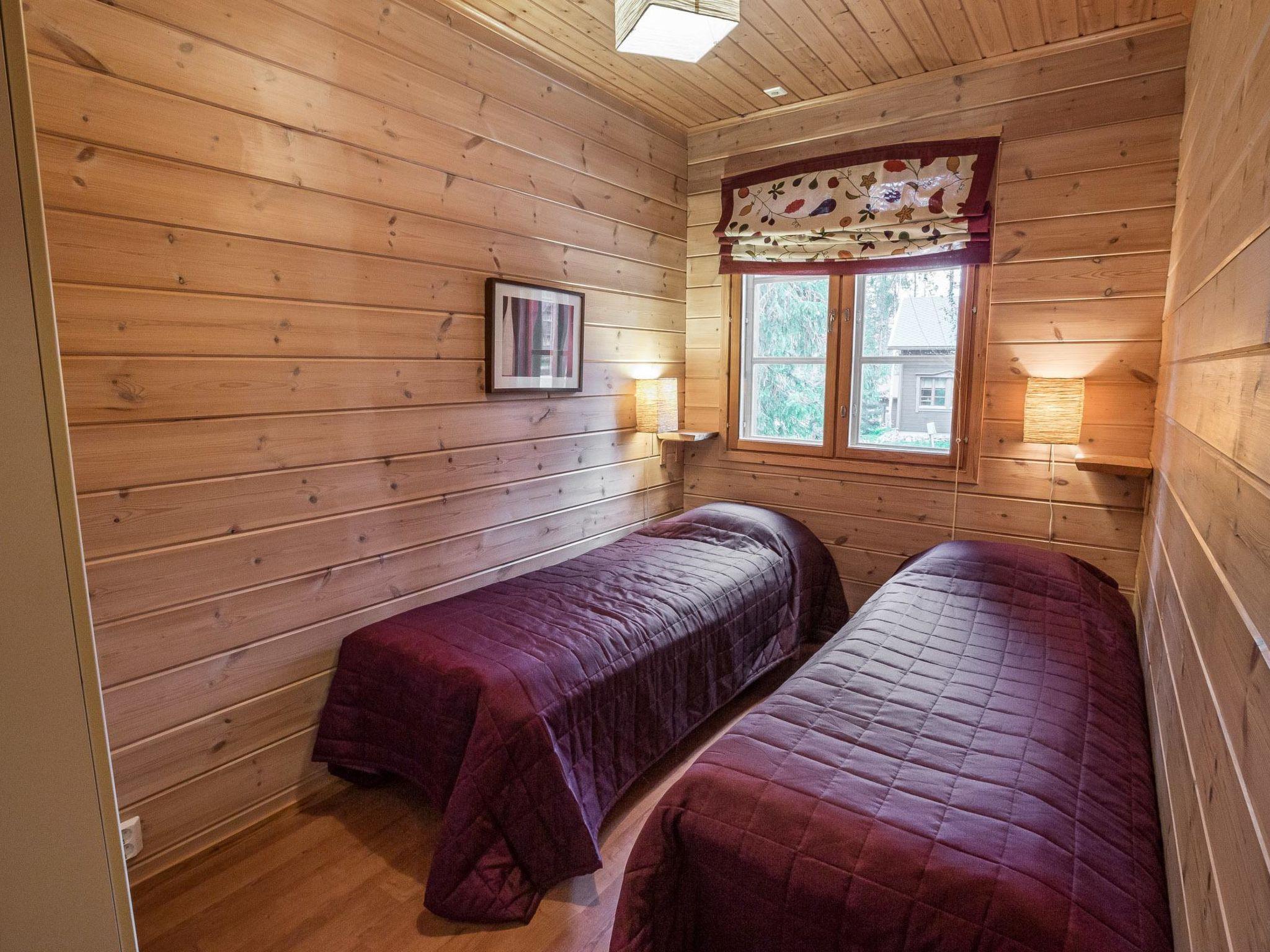 Foto 10 - Casa de 3 habitaciones en Kolari con sauna y vistas a la montaña