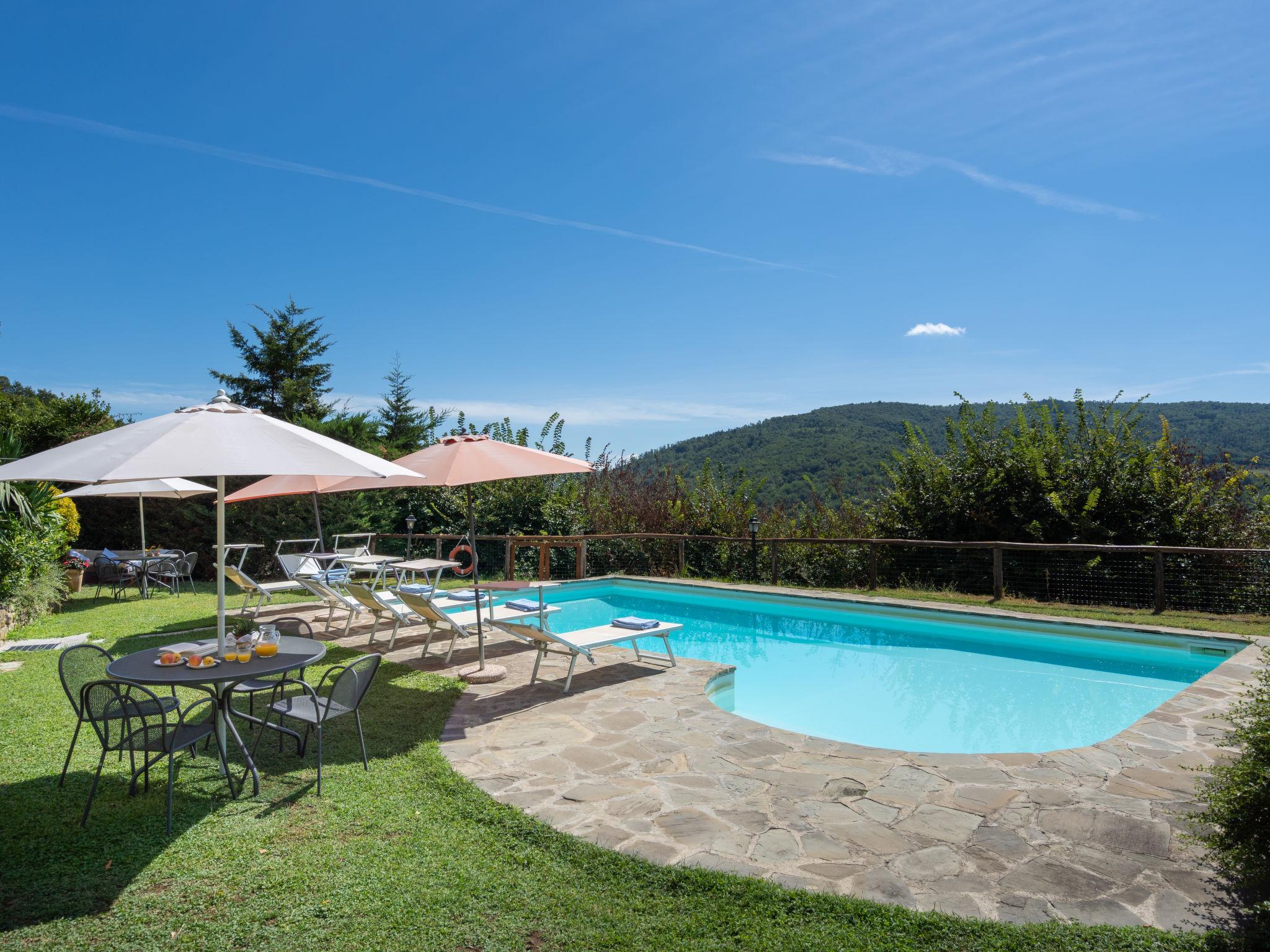 Foto 30 - Casa de 6 habitaciones en Cortona con piscina privada y jardín