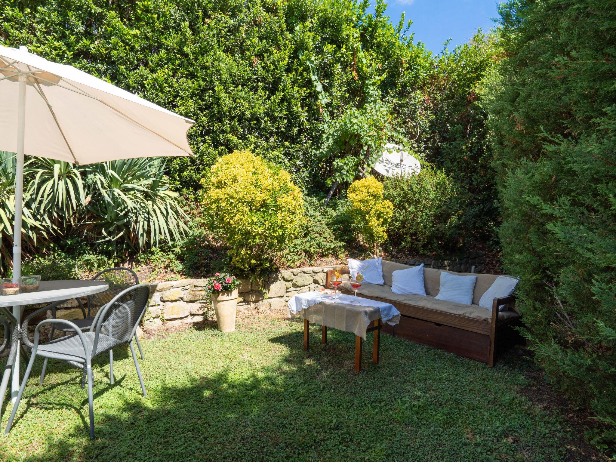 Photo 34 - Maison de 6 chambres à Cortona avec piscine privée et jardin