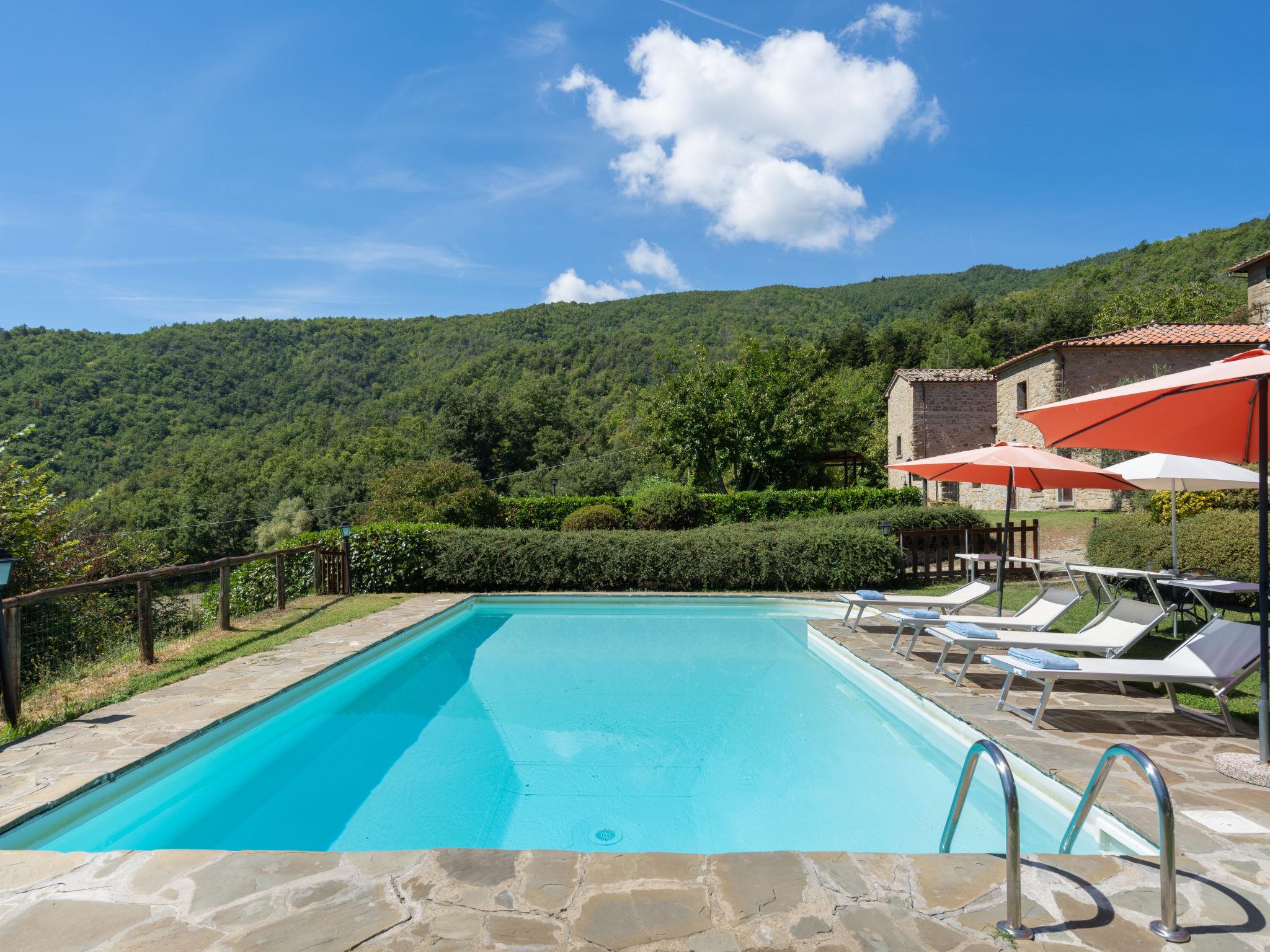 Photo 29 - Maison de 6 chambres à Cortona avec piscine privée et jardin