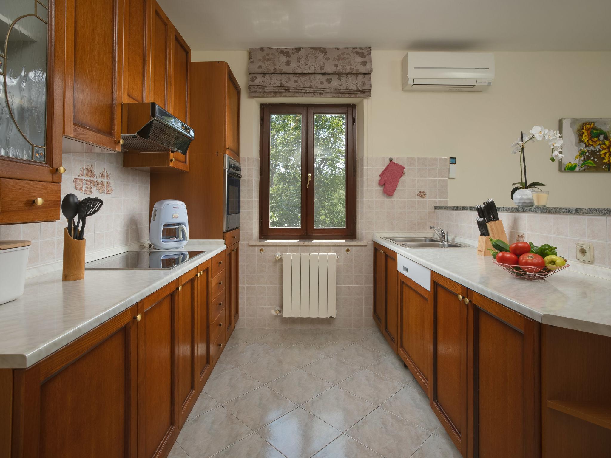 Photo 10 - 3 bedroom House in Sveta Nedelja with private pool and sea view