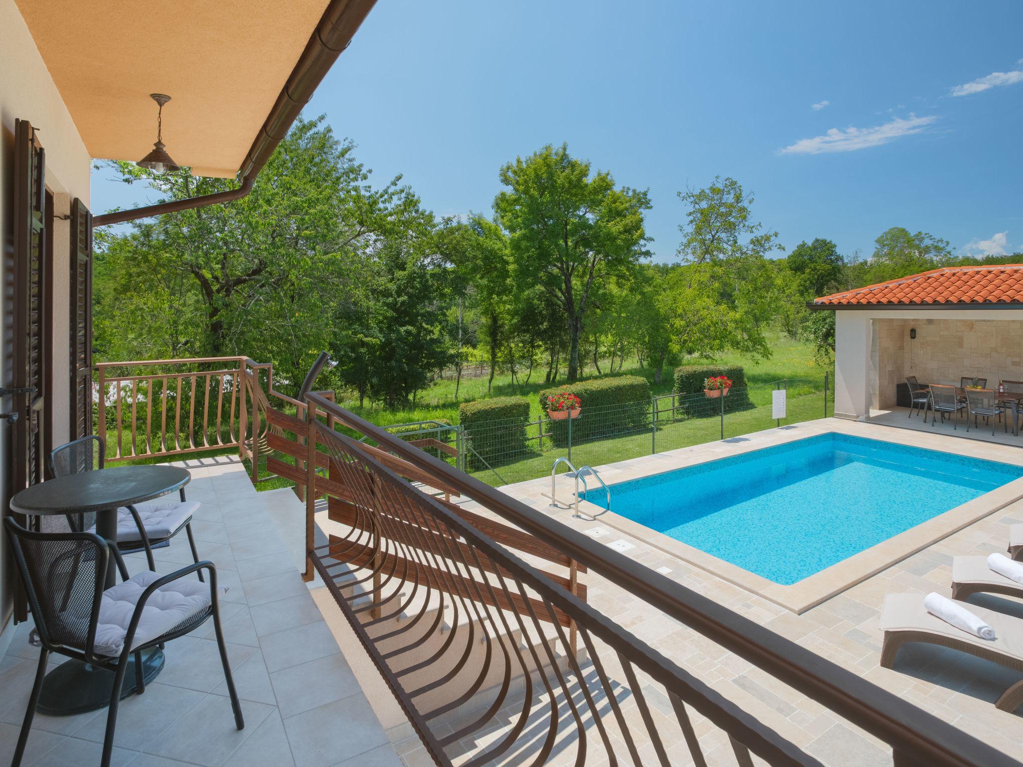 Photo 26 - Maison de 3 chambres à Sveta Nedelja avec piscine privée et jardin