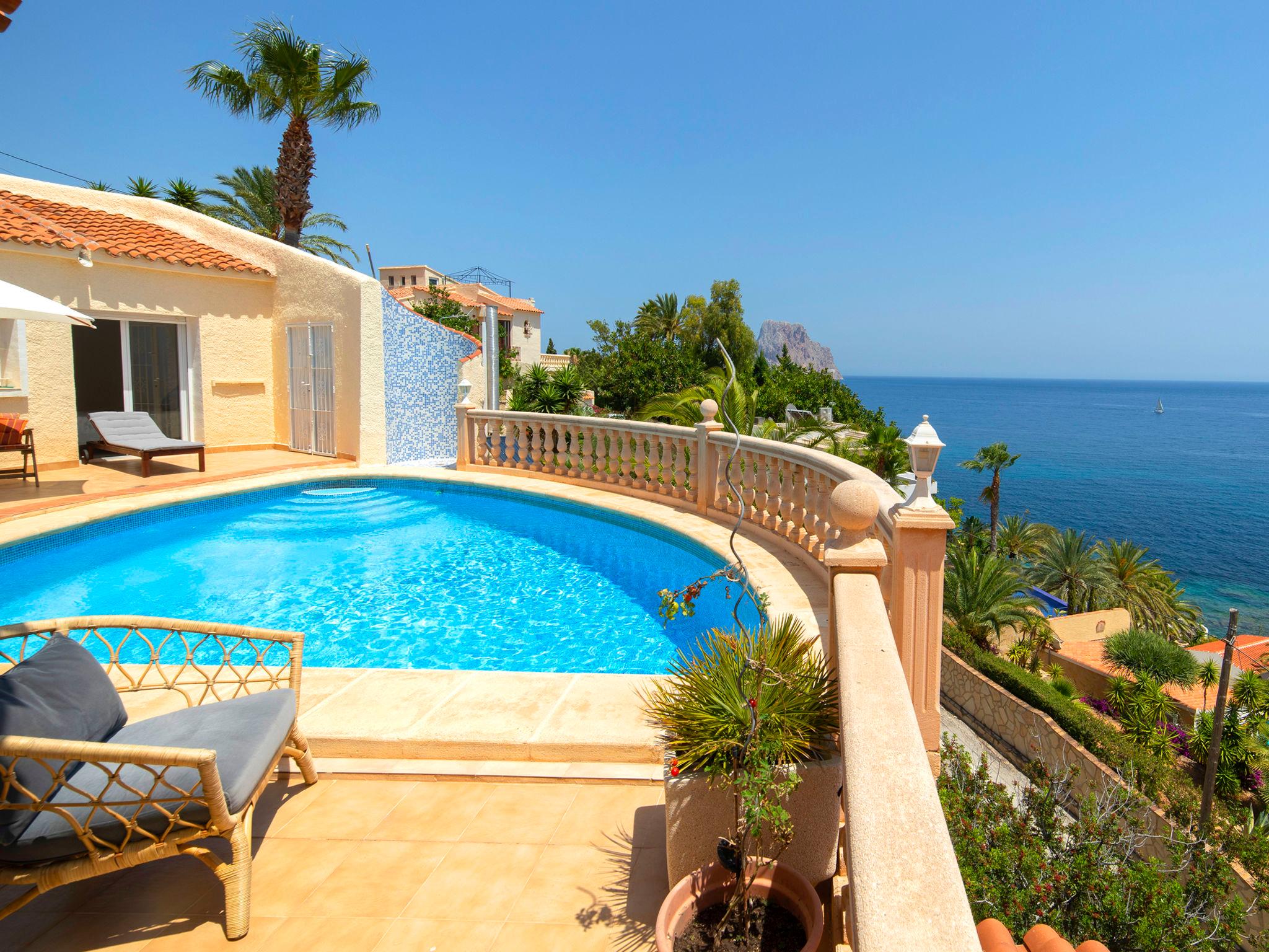 Photo 1 - 4 bedroom House in Calp with private pool and sea view