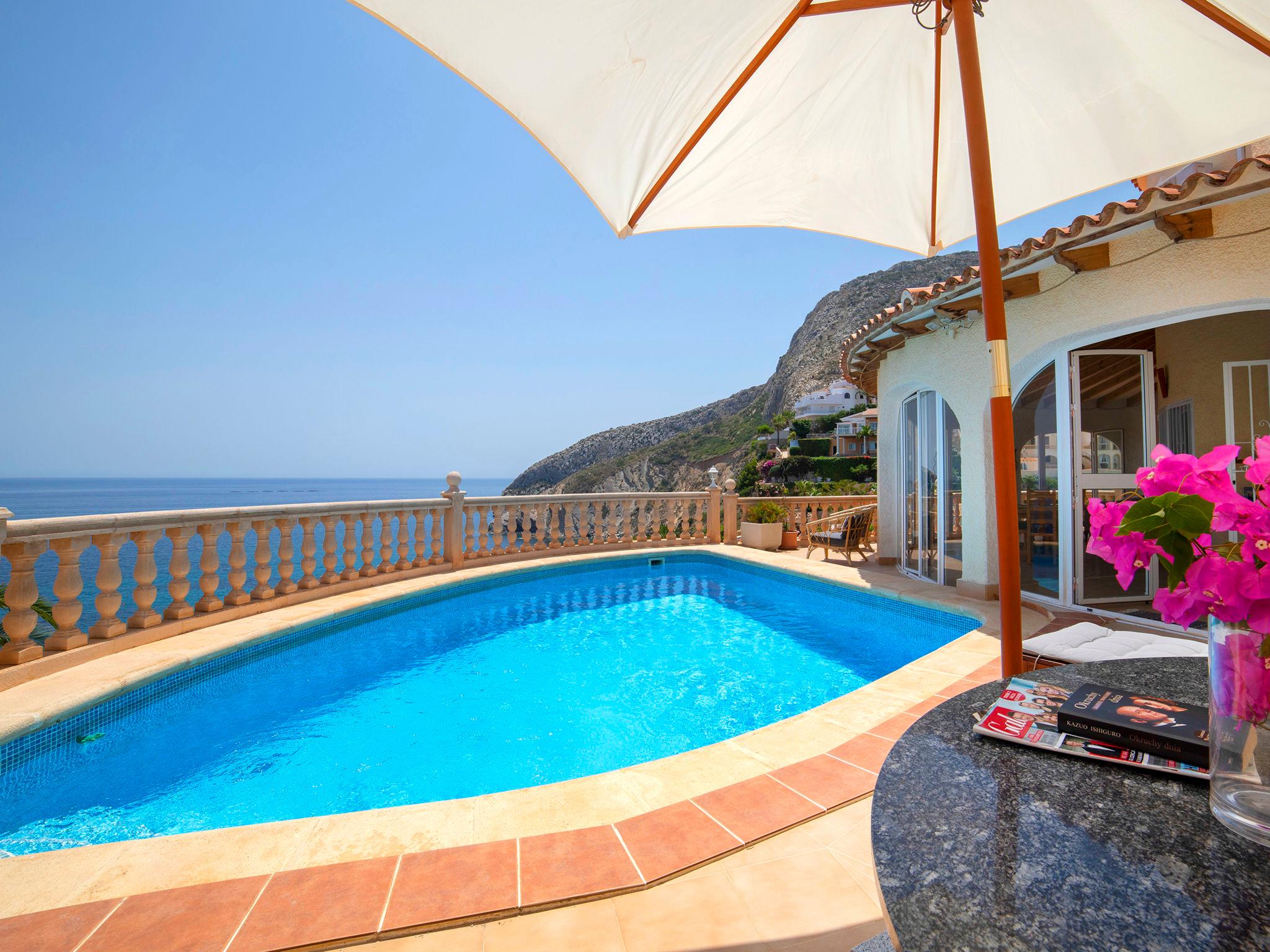 Foto 25 - Casa de 4 habitaciones en Calpe con piscina privada y vistas al mar