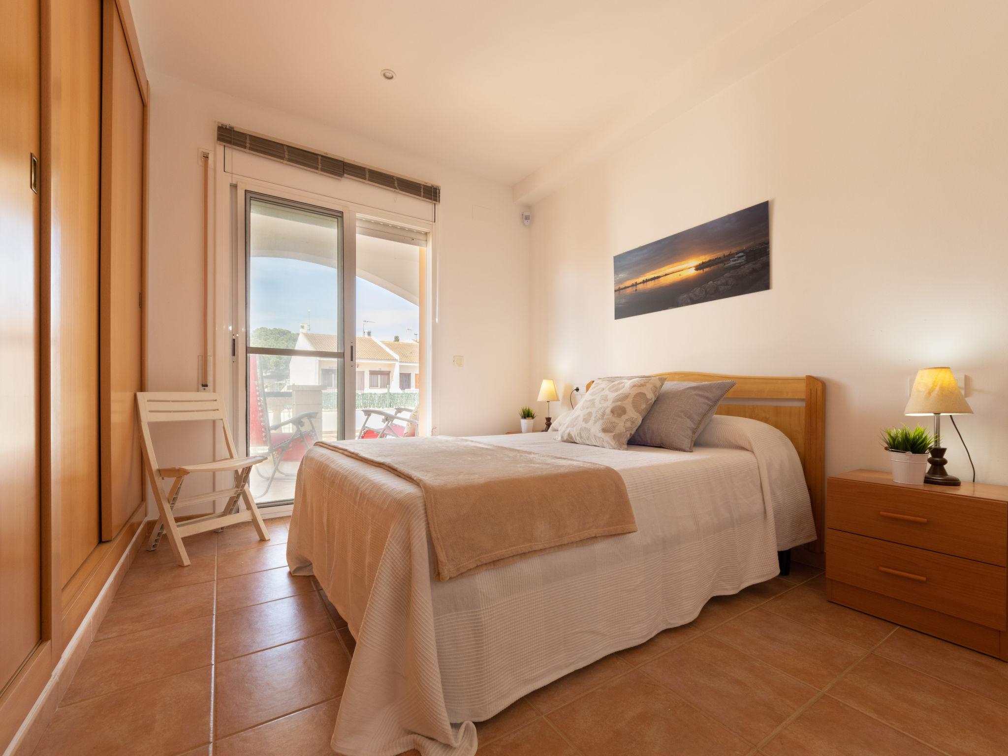 Foto 5 - Casa con 3 camere da letto a Deltebre con piscina privata e vista mare