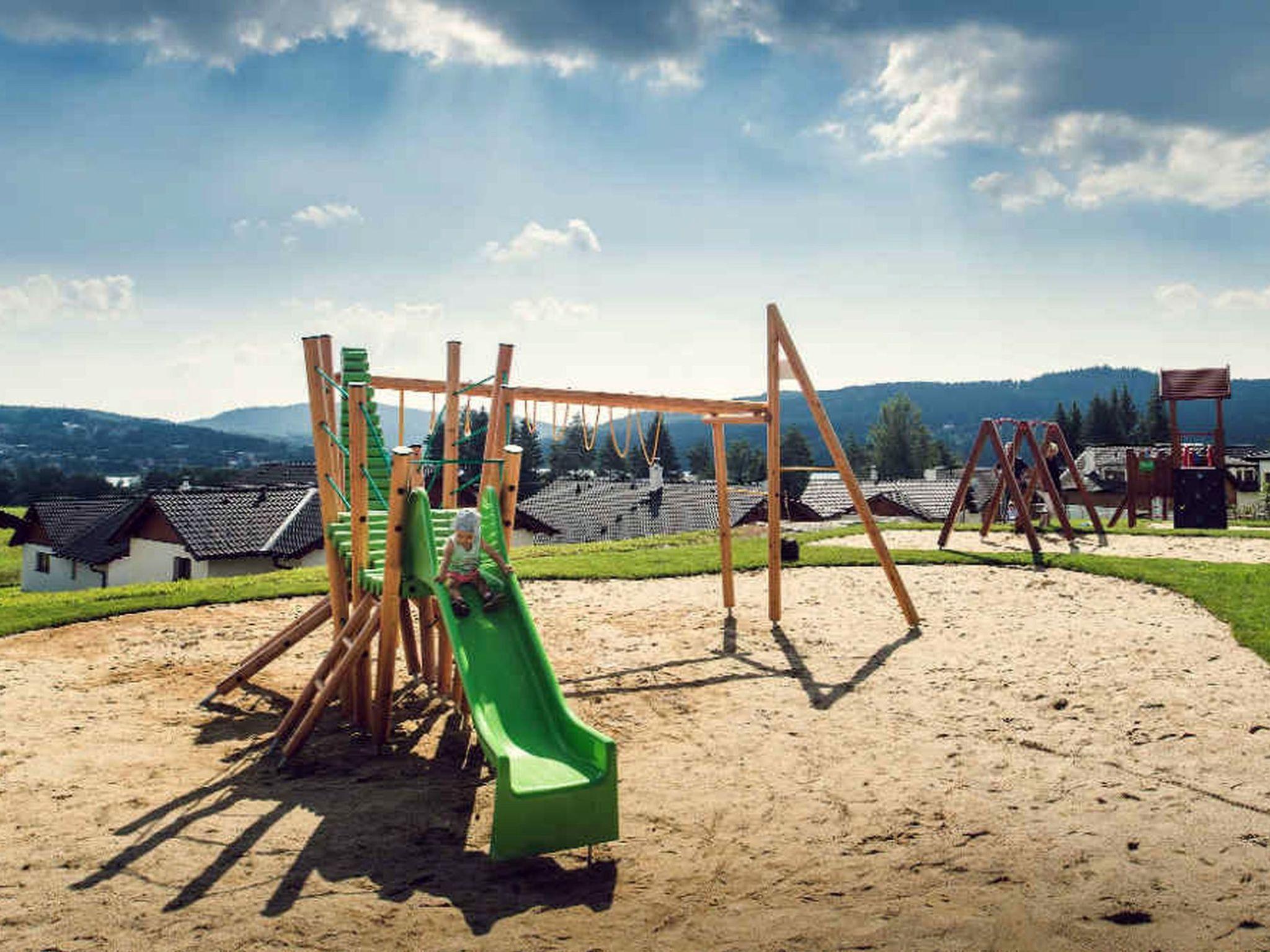 Photo 15 - Maison de 5 chambres à Lipno nad Vltavou avec jardin et vues sur la montagne