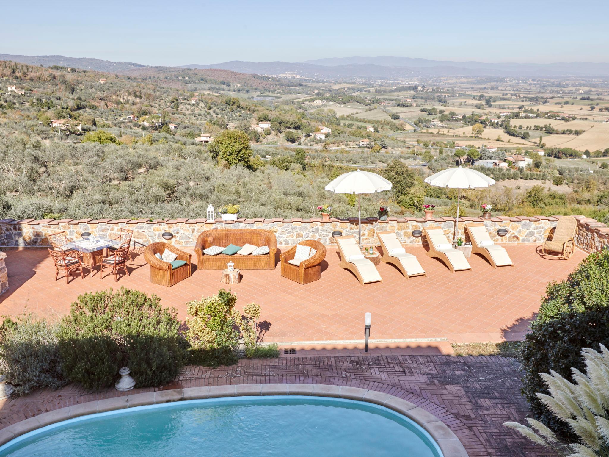 Foto 44 - Casa con 13 camere da letto a Lucignano con piscina privata e giardino