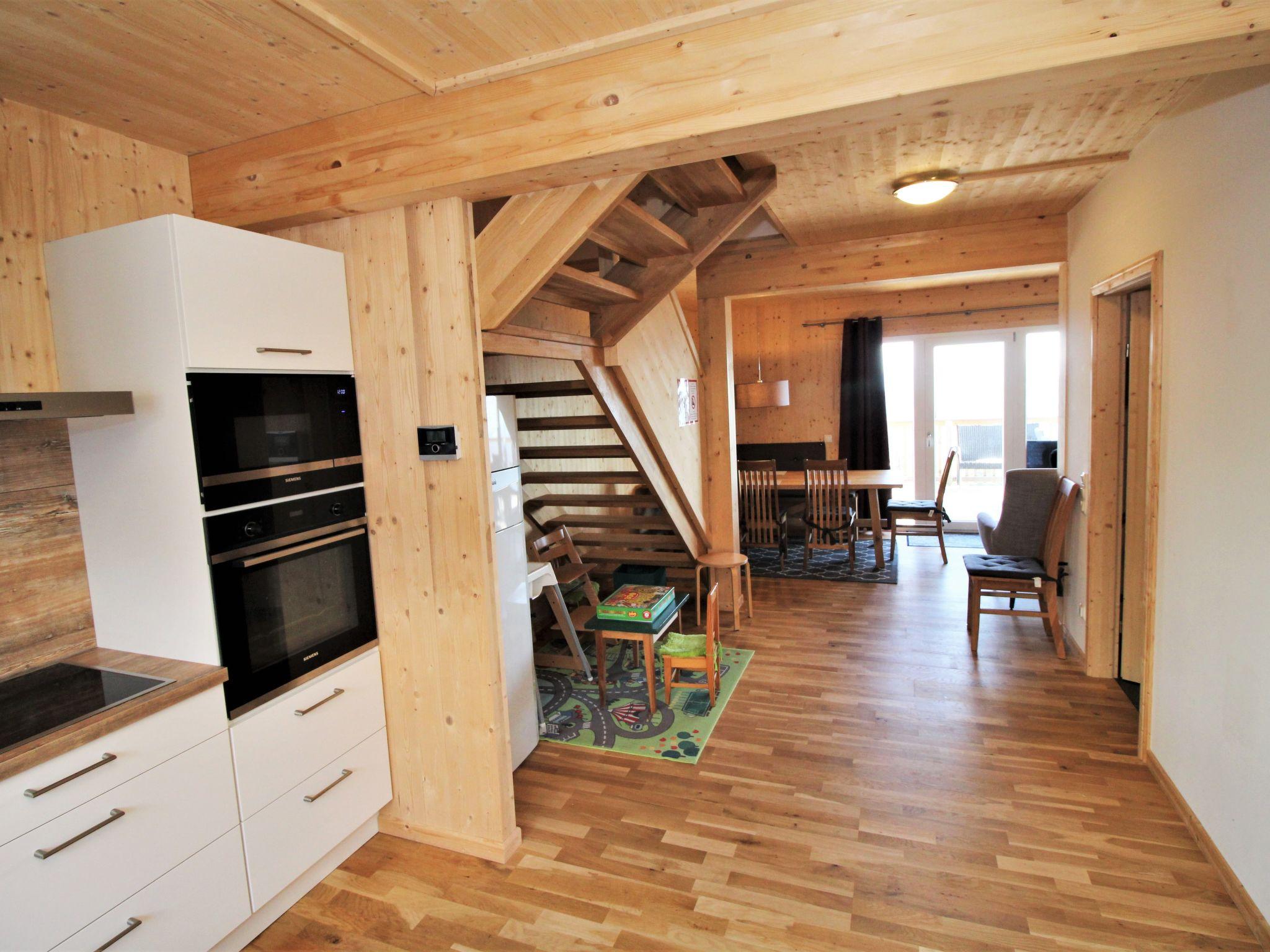 Photo 9 - Maison de 4 chambres à Bad Sankt Leonhard im Lavanttal avec terrasse et vues sur la montagne