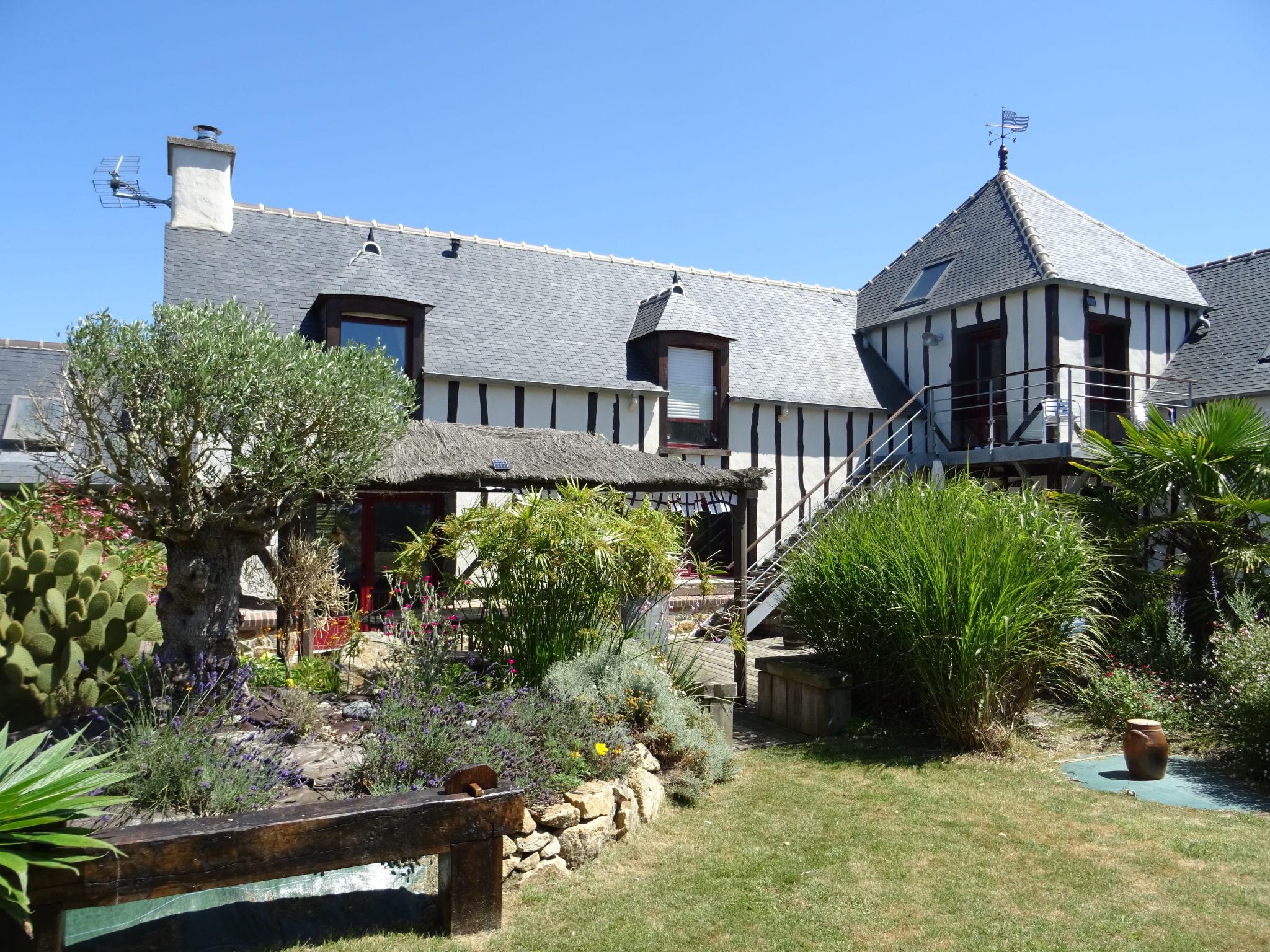 Photo 20 - Maison de 2 chambres à Lamballe-Armor avec jardin et terrasse