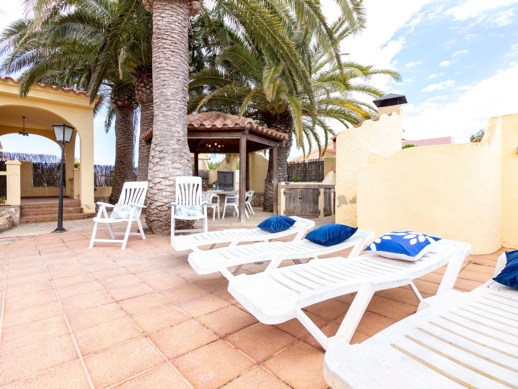 Photo 2 - Maison de 4 chambres à Deltebre avec piscine privée et vues à la mer