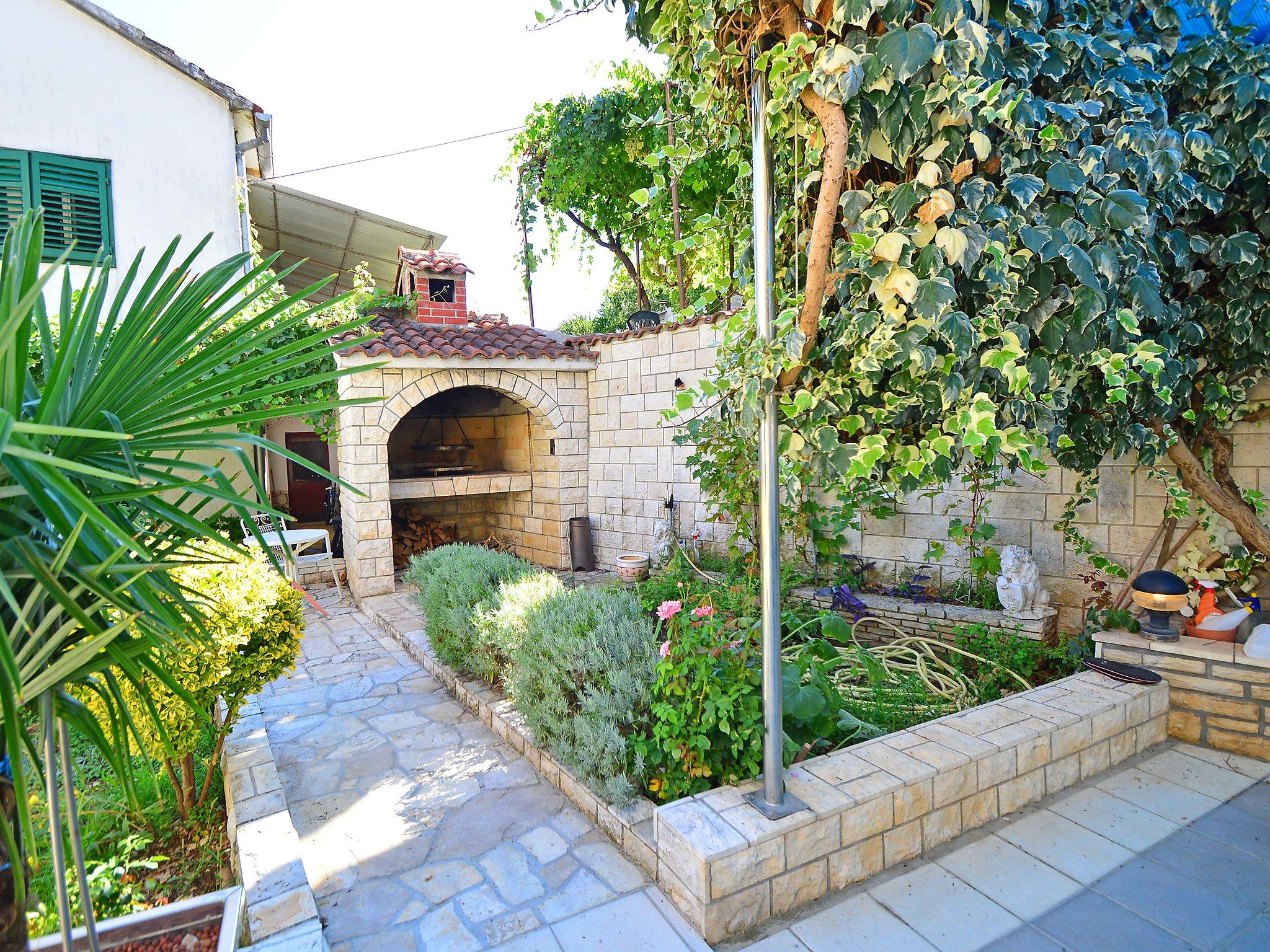 Photo 7 - Appartement en Sibenik avec terrasse et vues à la mer