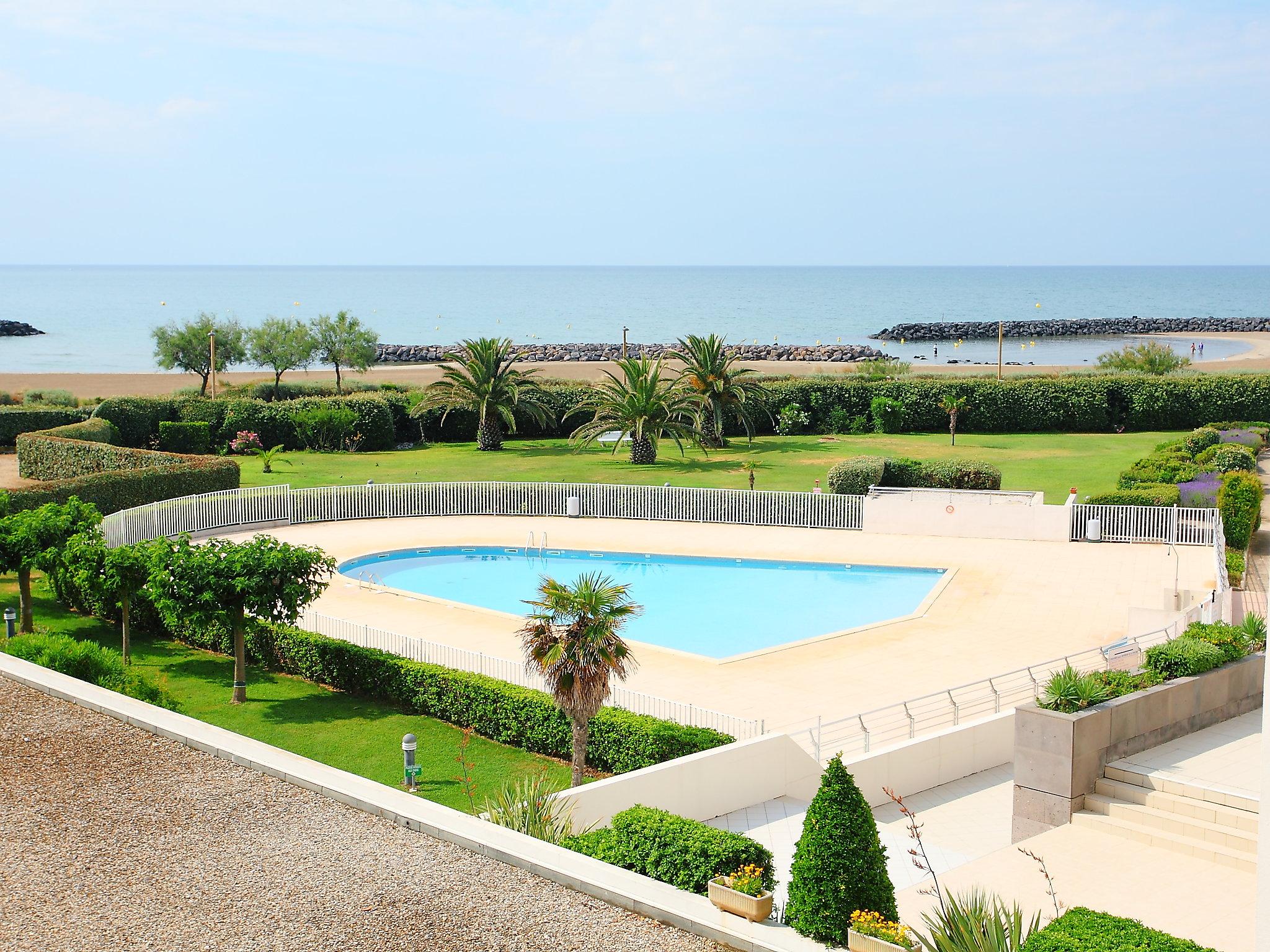 Photo 11 - Appartement de 1 chambre à Agde avec piscine et vues à la mer