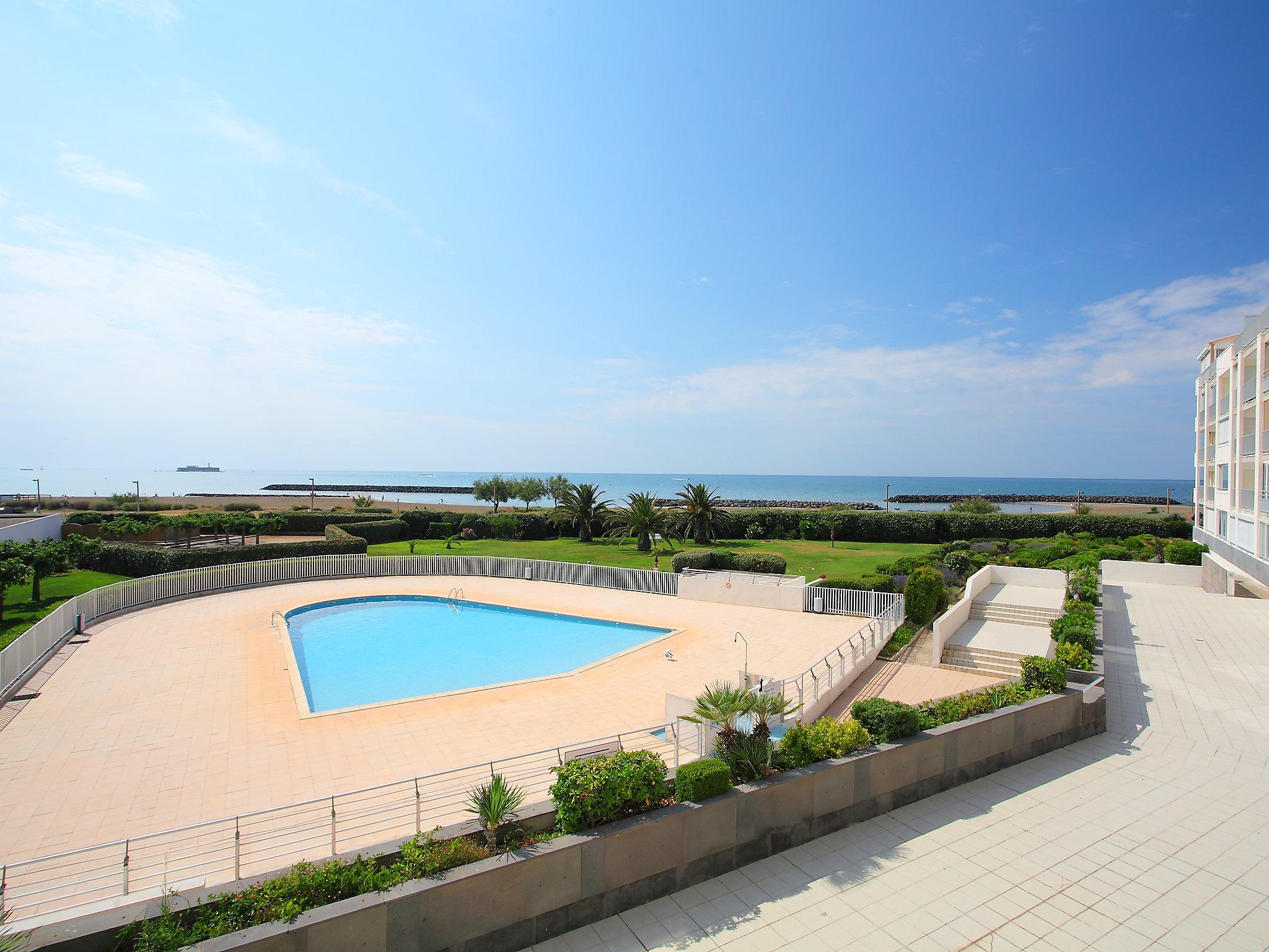 Photo 13 - 1 bedroom Apartment in Agde with swimming pool and sea view