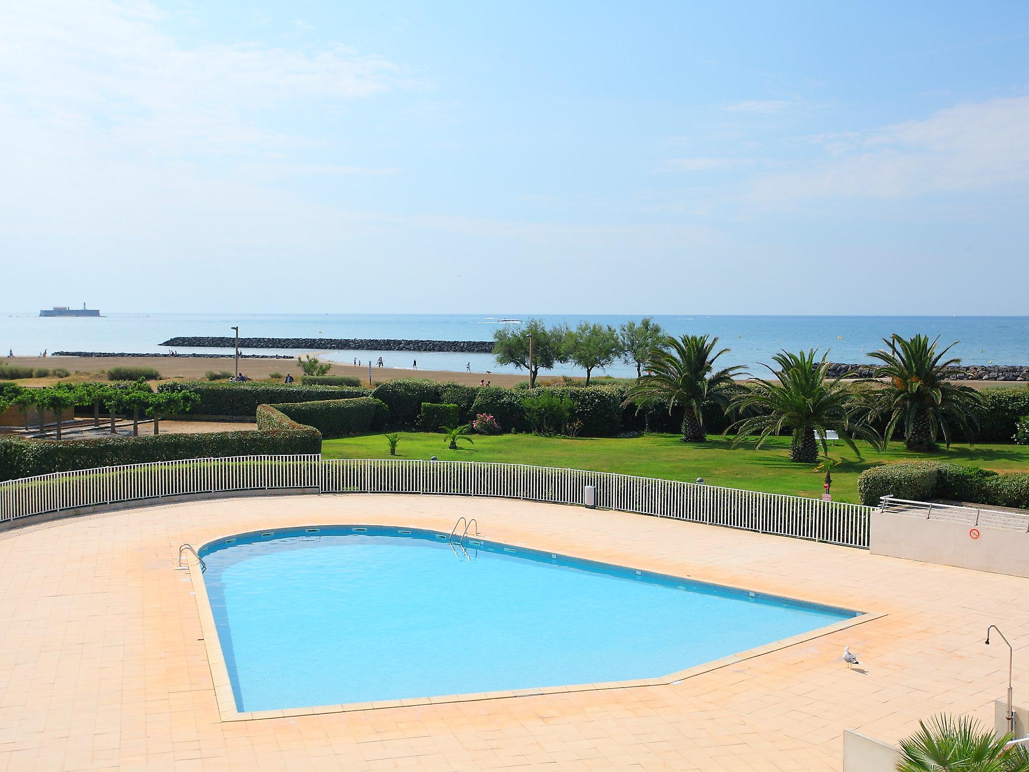 Photo 12 - 1 bedroom Apartment in Agde with swimming pool and sea view