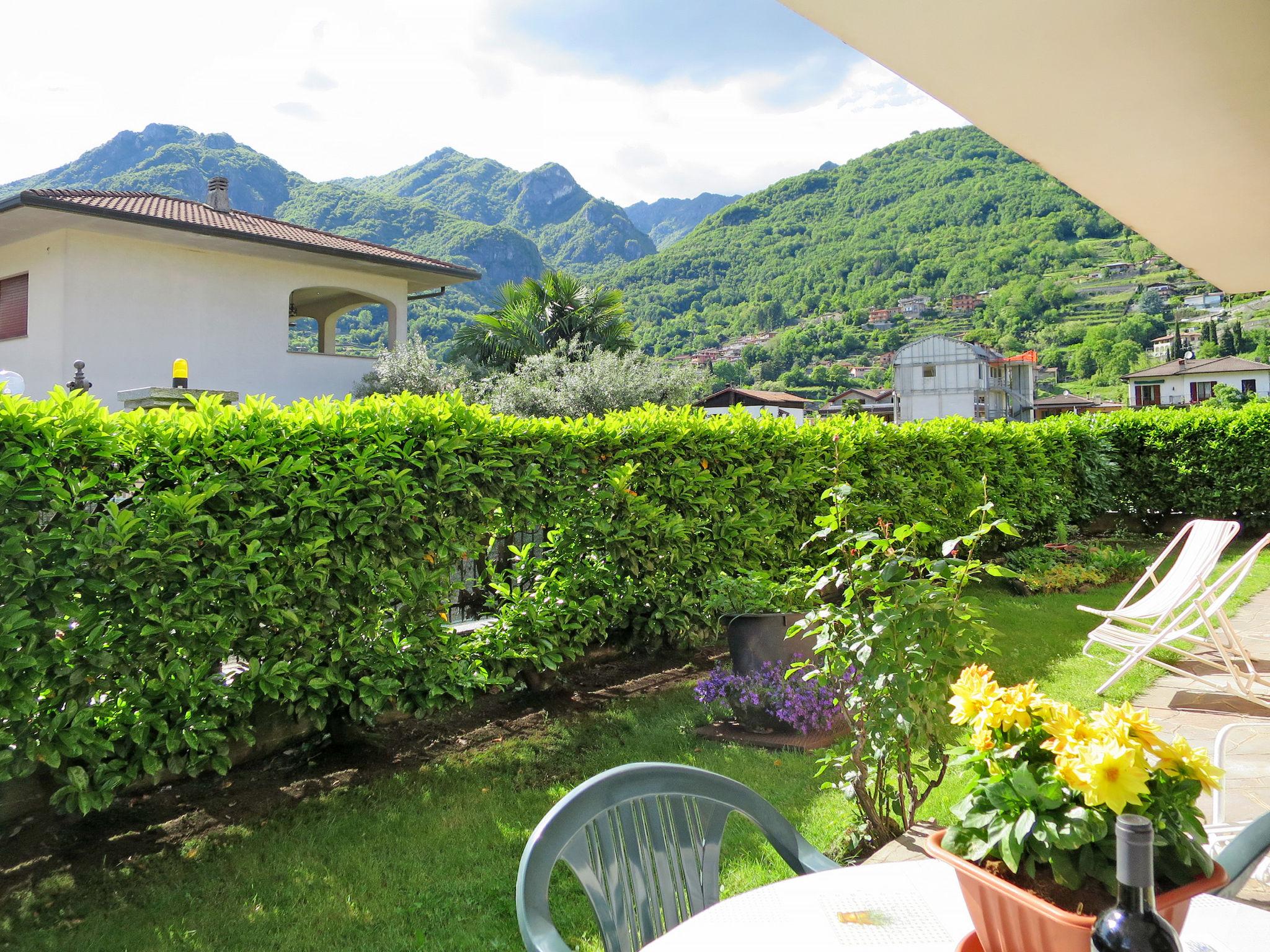 Foto 3 - Apartamento de 2 habitaciones en Porlezza con jardín y vistas a la montaña