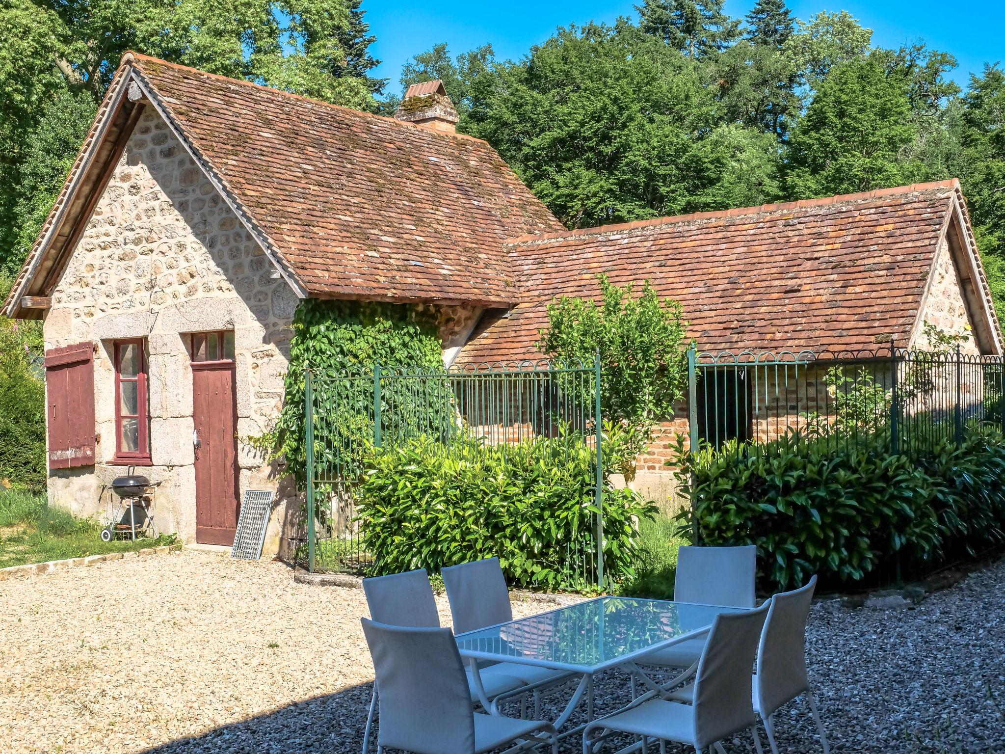 Foto 16 - Casa de 4 quartos em La Tagnière com piscina e jardim