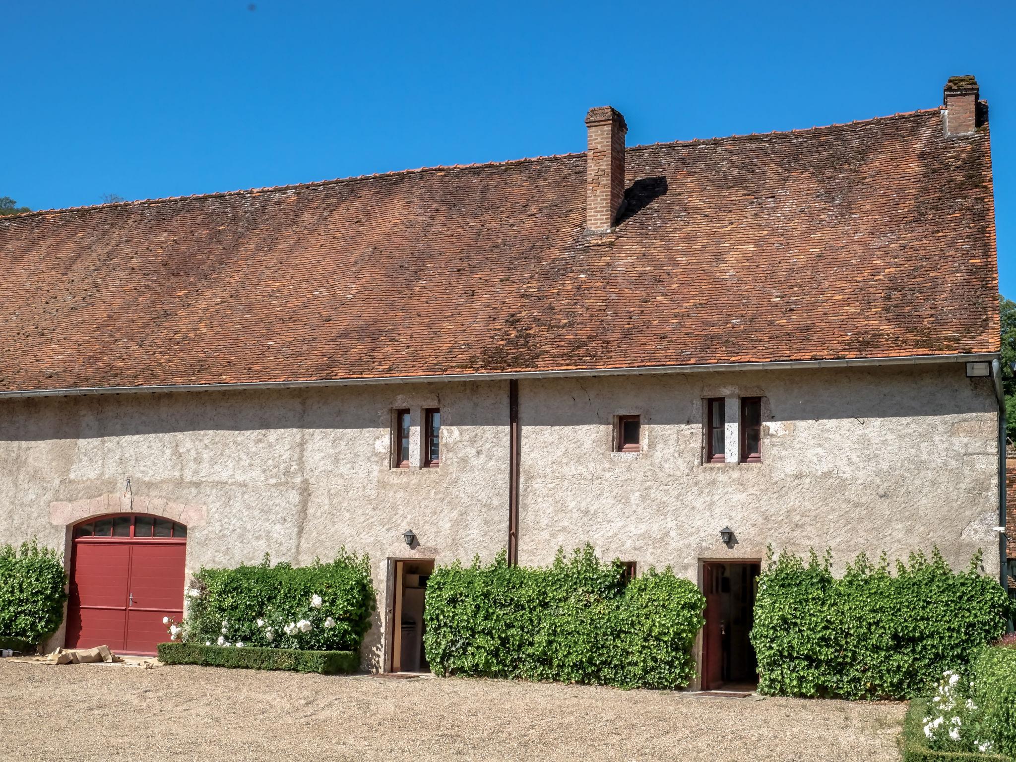 Photo 20 - 4 bedroom House in La Tagnière with swimming pool and garden