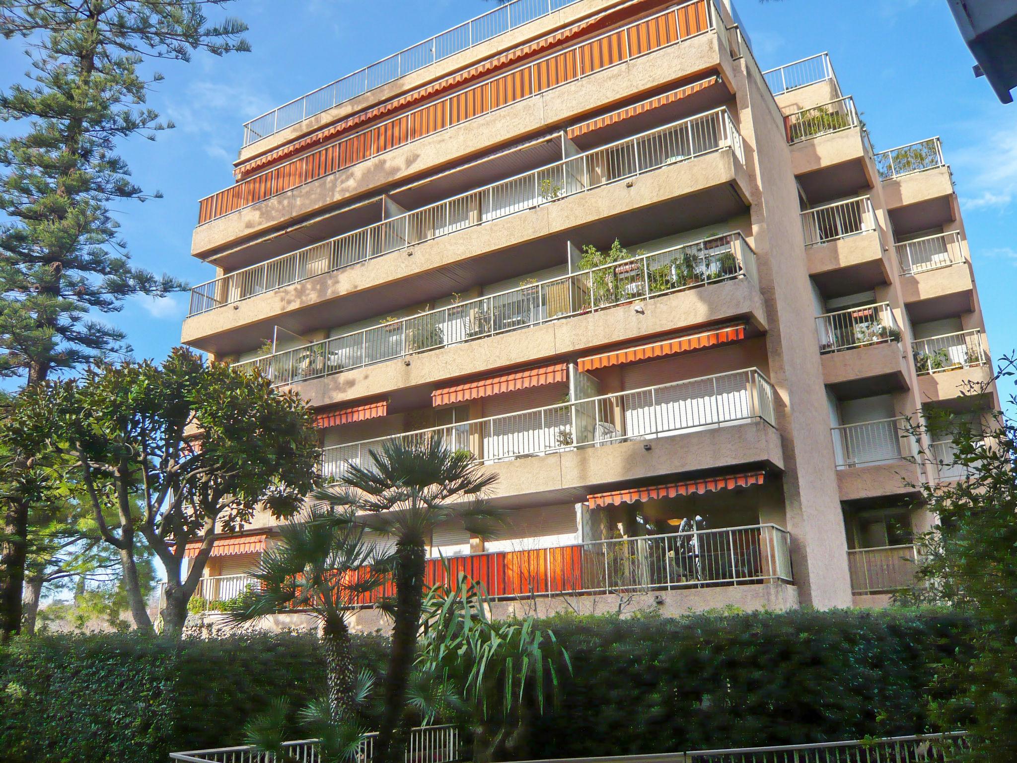 Photo 14 - 1 bedroom Apartment in Nice with terrace and sea view