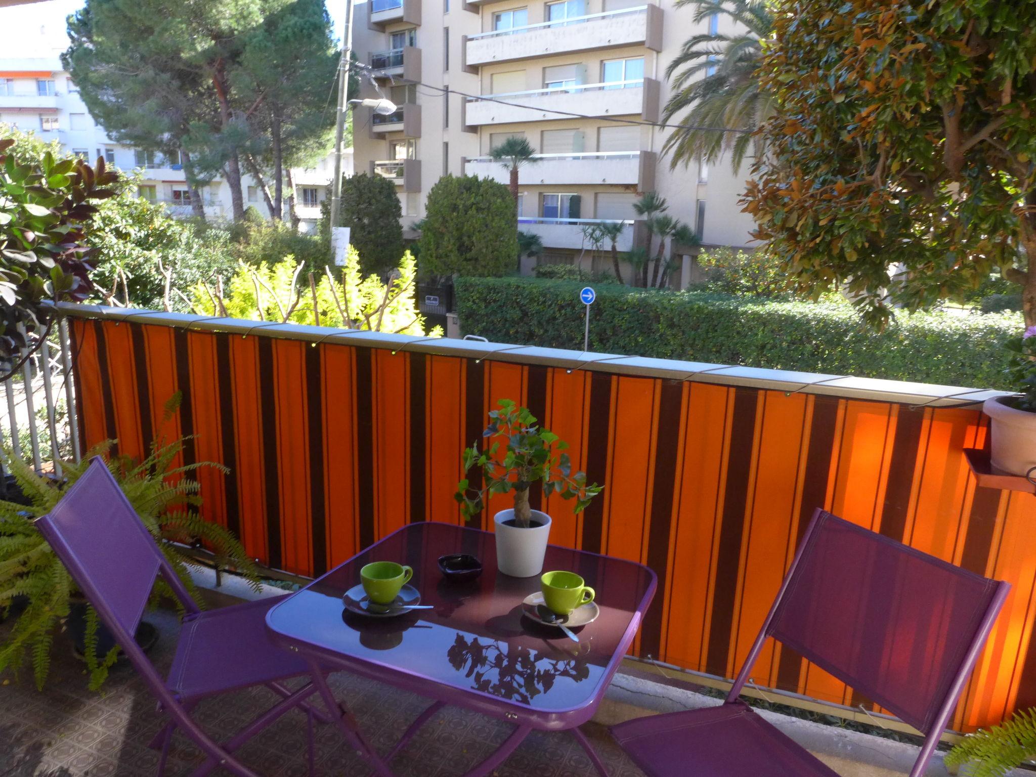 Photo 11 - 1 bedroom Apartment in Nice with terrace and sea view