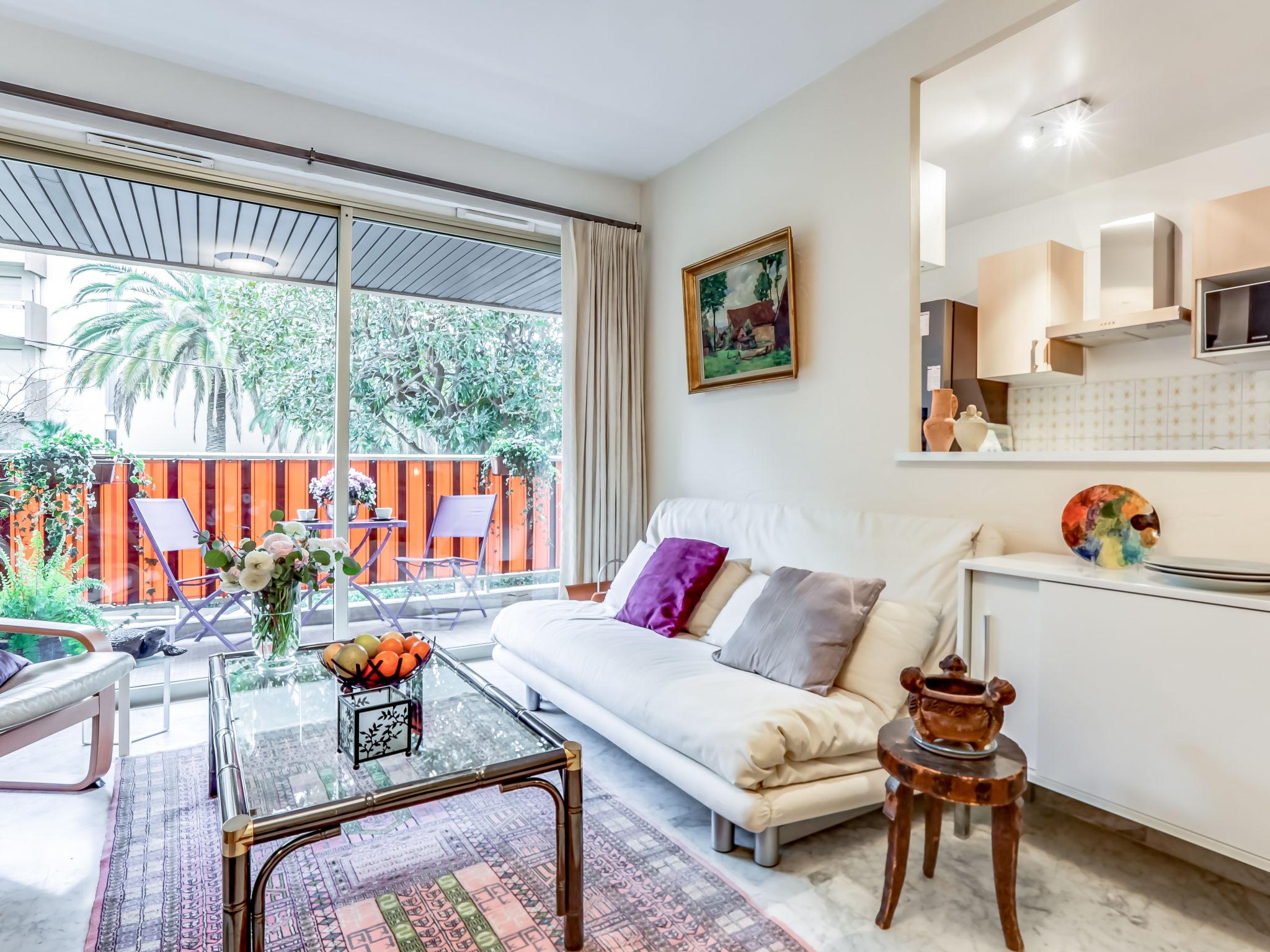 Foto 2 - Apartment mit 1 Schlafzimmer in Nizza mit terrasse und blick aufs meer