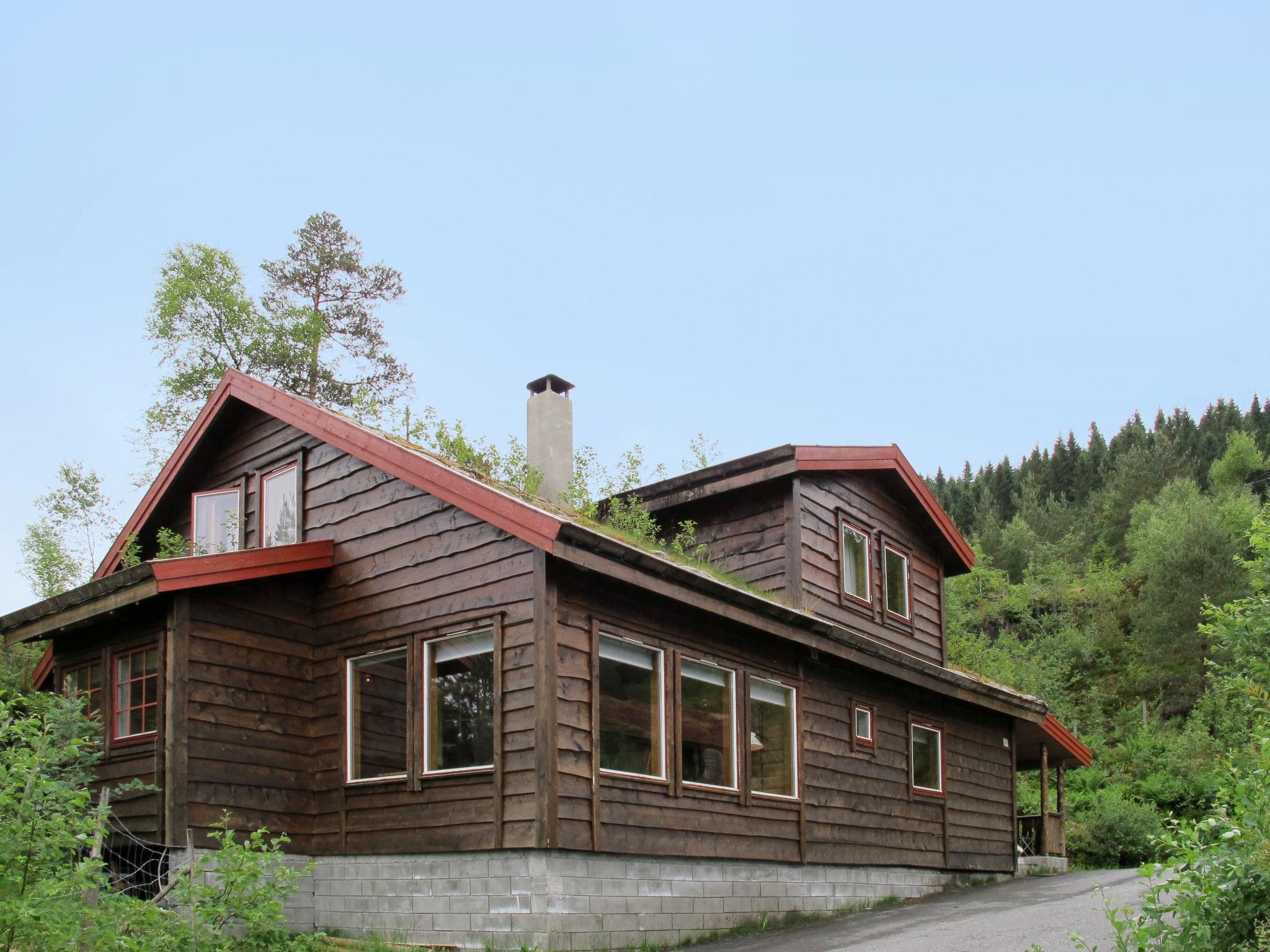 Foto 32 - Haus mit 10 Schlafzimmern in Os mit terrasse und sauna