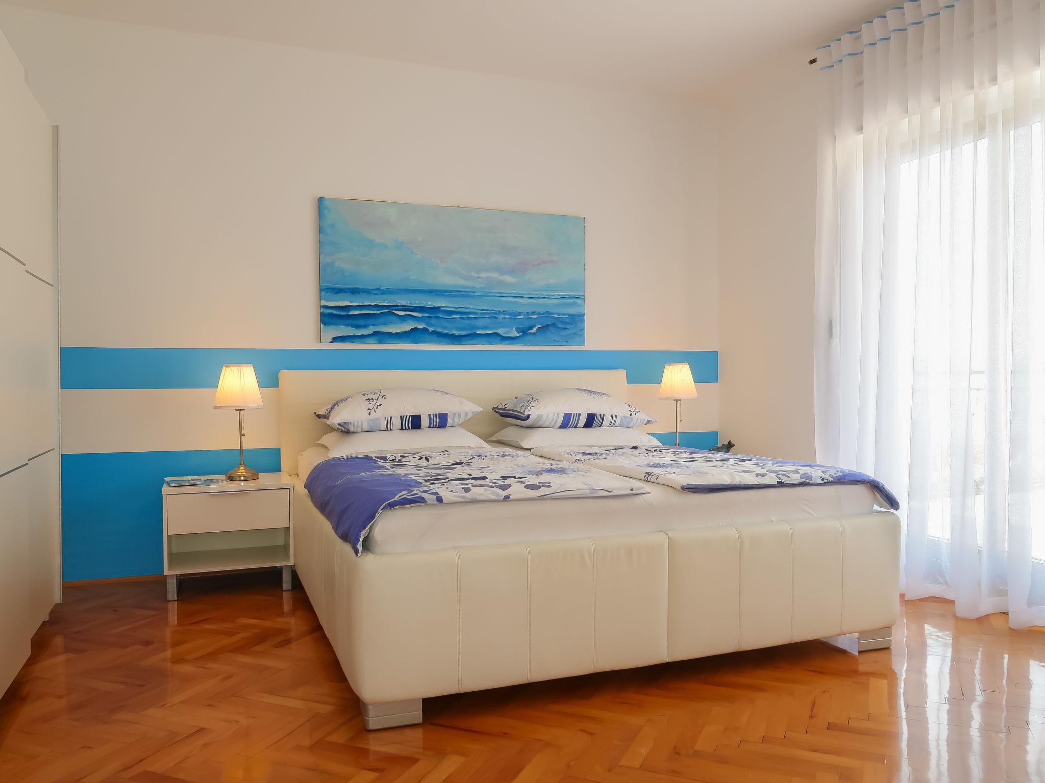 Foto 23 - Apartamento de 3 habitaciones en Crikvenica con terraza y vistas al mar