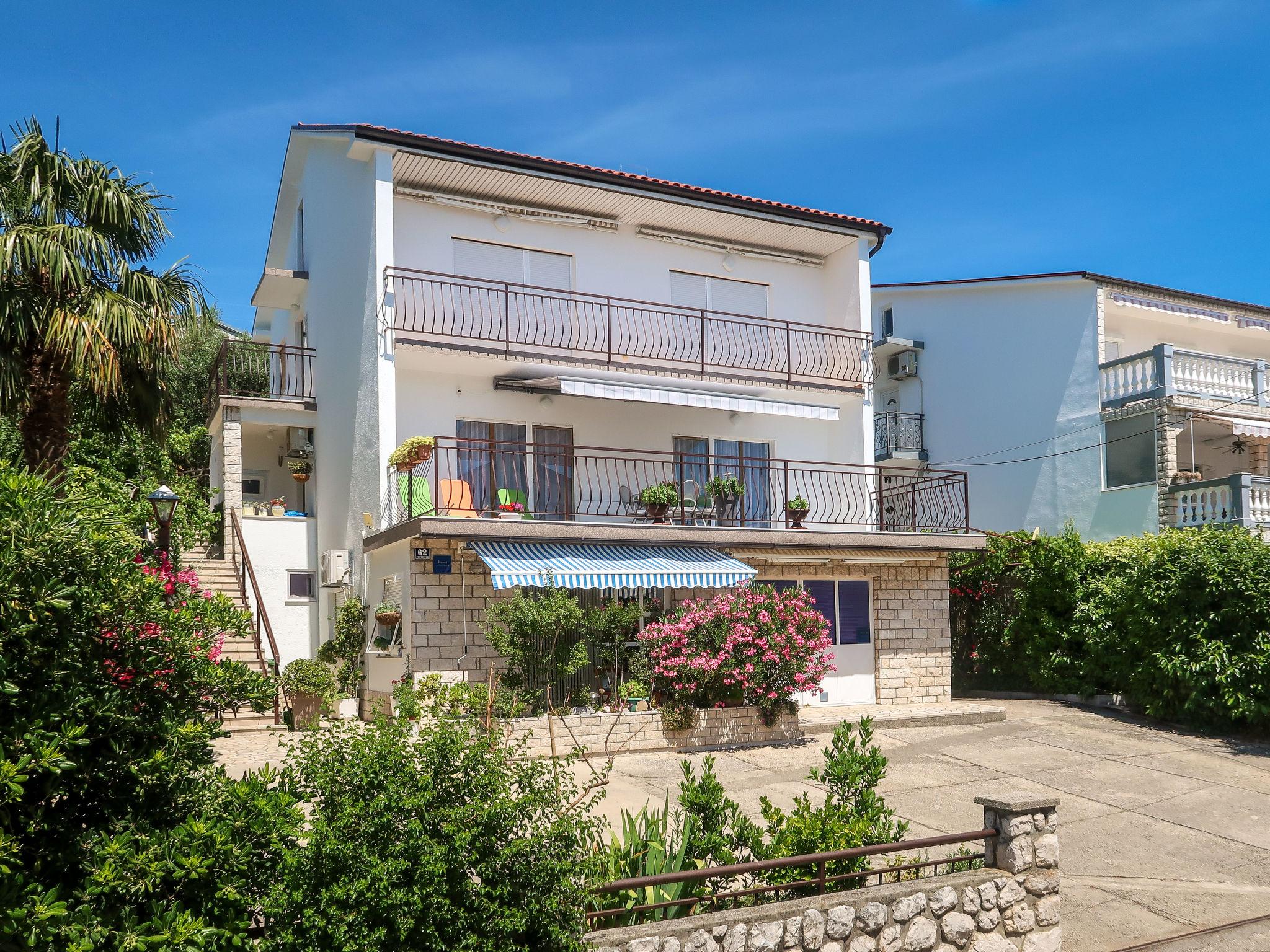 Foto 5 - Apartamento de 3 habitaciones en Crikvenica con terraza y vistas al mar