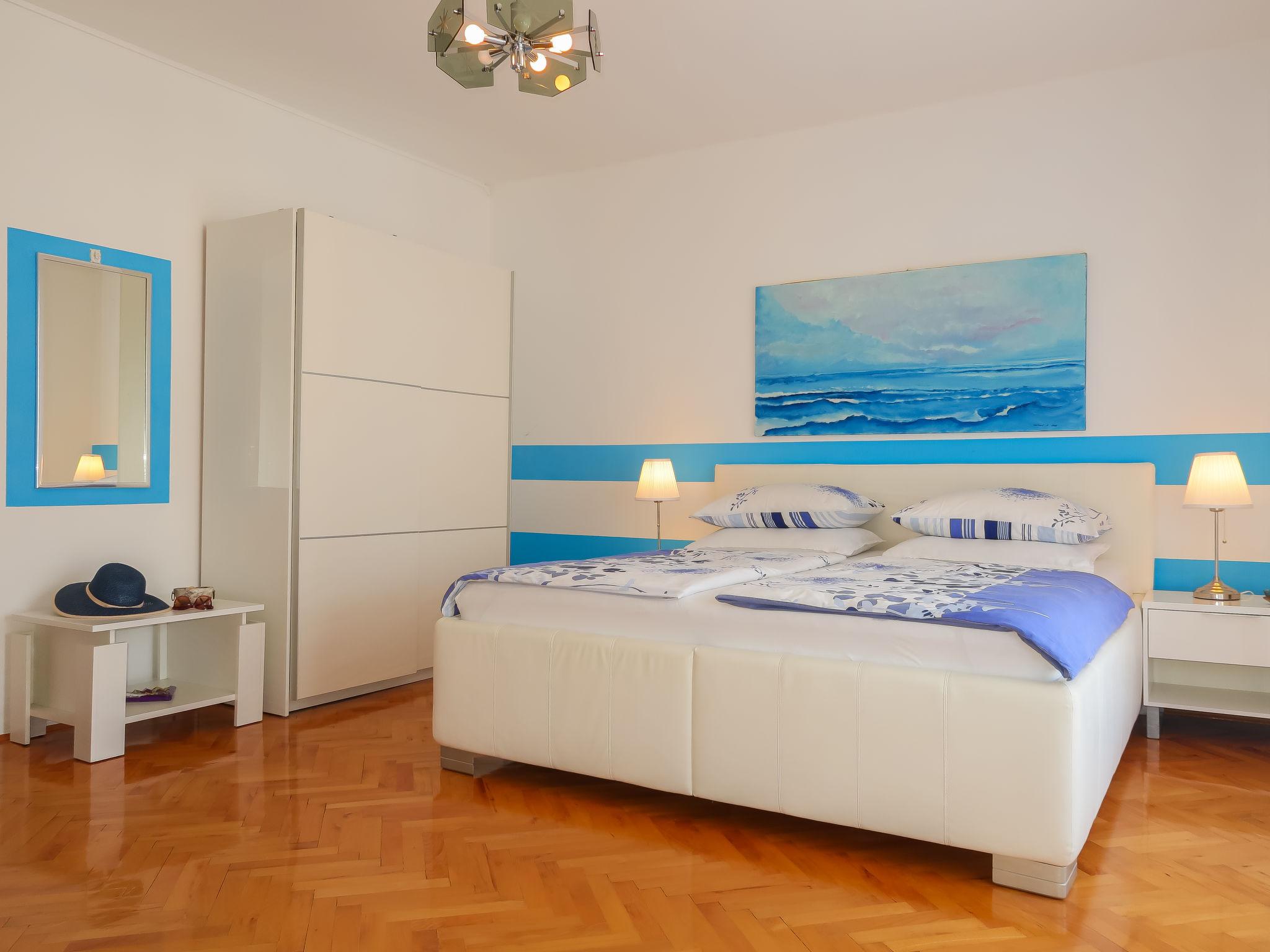 Photo 3 - Appartement de 3 chambres à Crikvenica avec terrasse et vues à la mer
