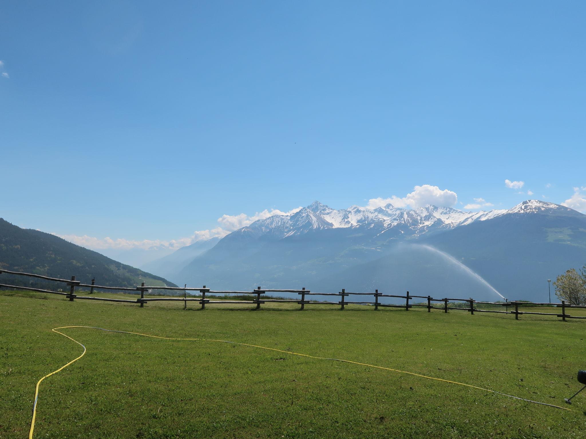 Photo 28 - 3 bedroom Apartment in Saint-Pierre with garden and mountain view