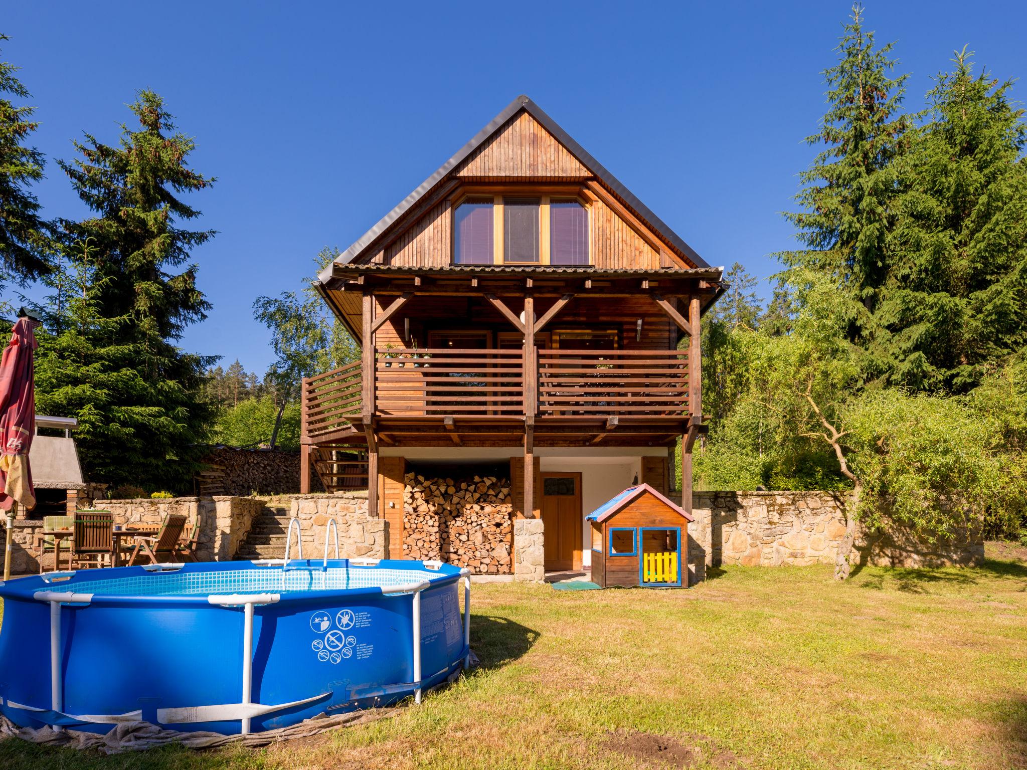 Photo 1 - Maison de 2 chambres à Blažejov avec piscine privée et jardin