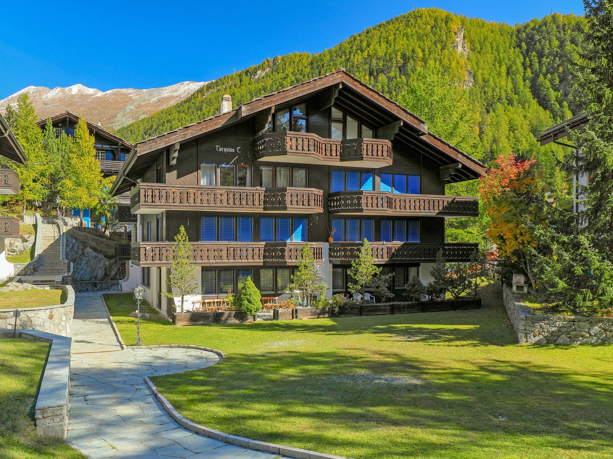 Foto 1 - Apartamento de 2 quartos em Zermatt com terraço e vista para a montanha