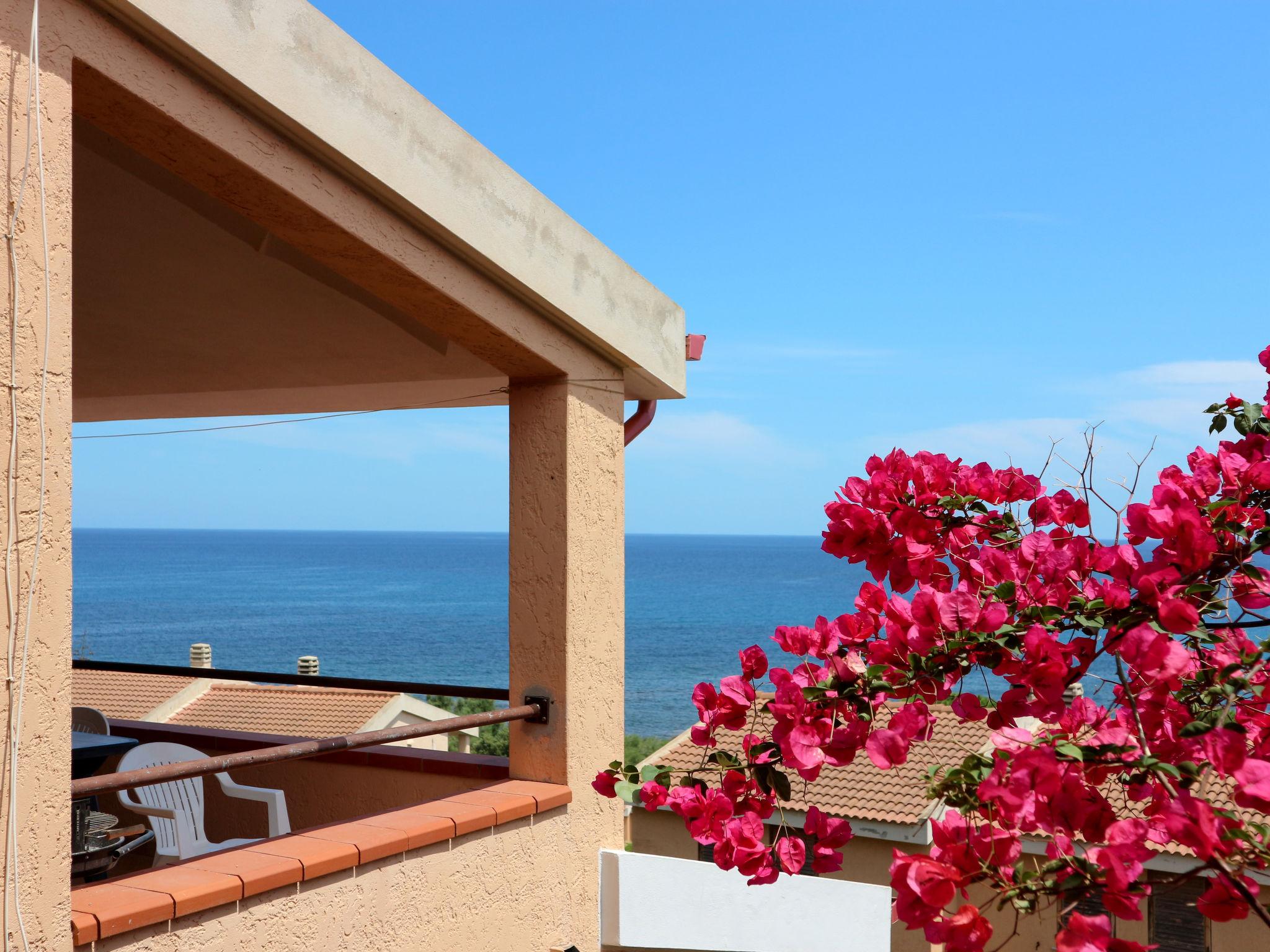 Photo 4 - Appartement de 2 chambres à Villaputzu avec terrasse et vues à la mer