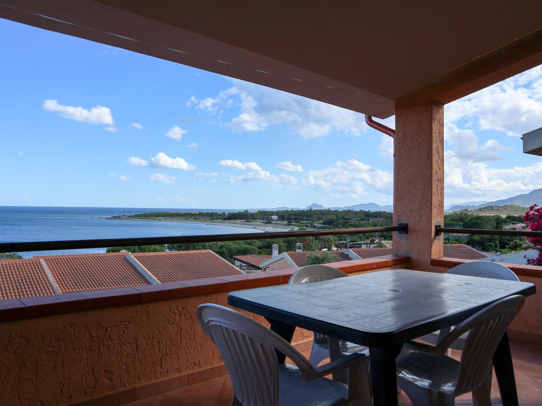 Photo 1 - Appartement de 2 chambres à Villaputzu avec terrasse et vues à la mer