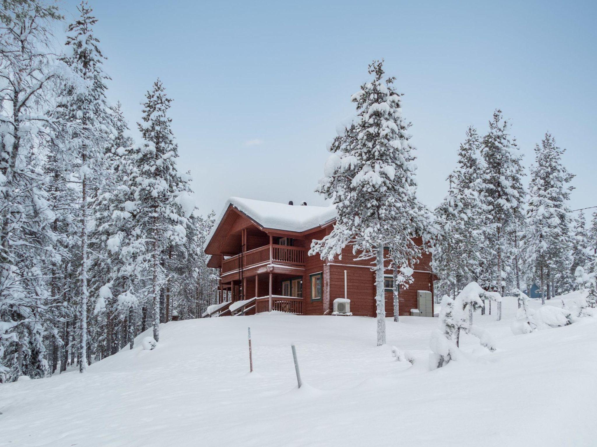 Foto 2 - Haus mit 1 Schlafzimmer in Kolari mit sauna und blick auf die berge