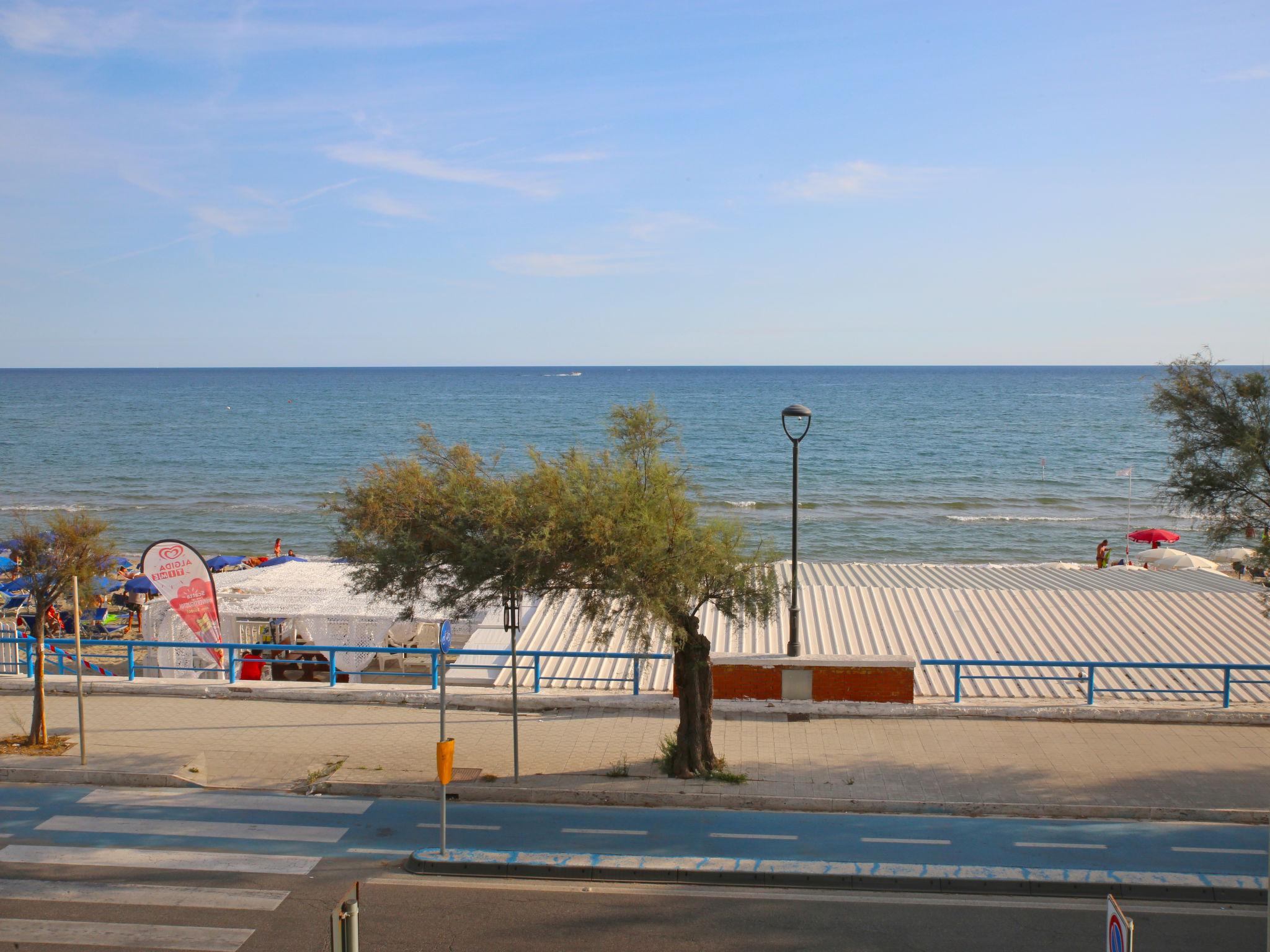 Foto 22 - Apartamento de 2 quartos em Terracina com piscina e vistas do mar