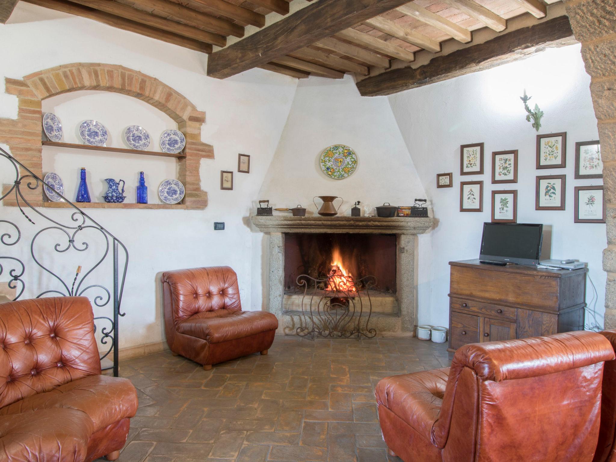 Photo 6 - 6 bedroom House in Castel del Piano with private pool and garden