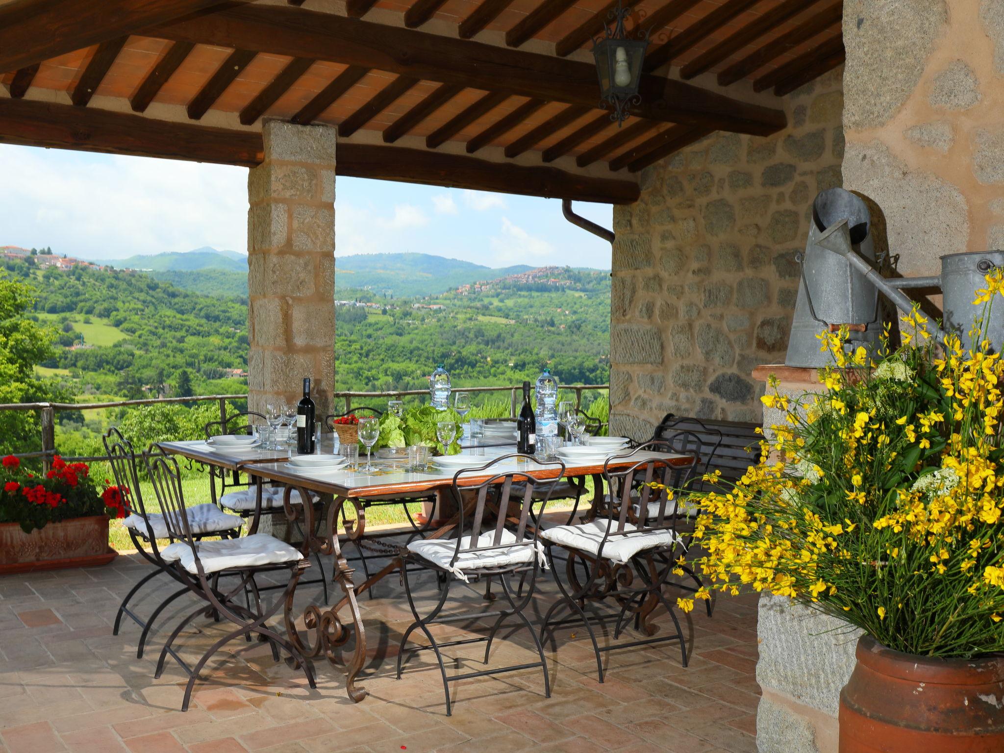 Photo 3 - Maison de 6 chambres à Castel del Piano avec piscine privée et jardin