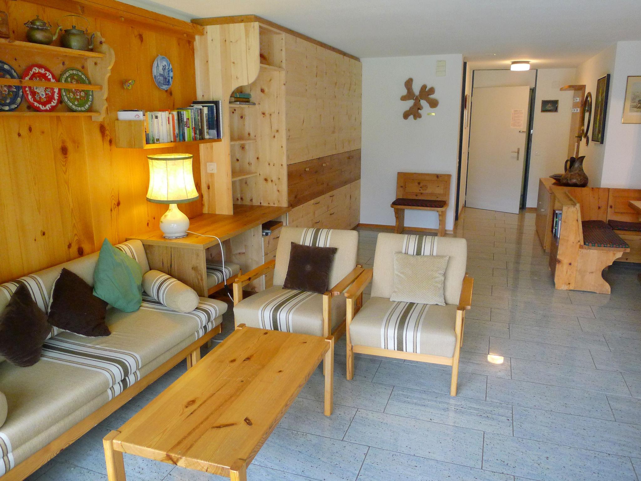 Photo 7 - 1 bedroom Apartment in Disentis/Mustér with swimming pool and garden