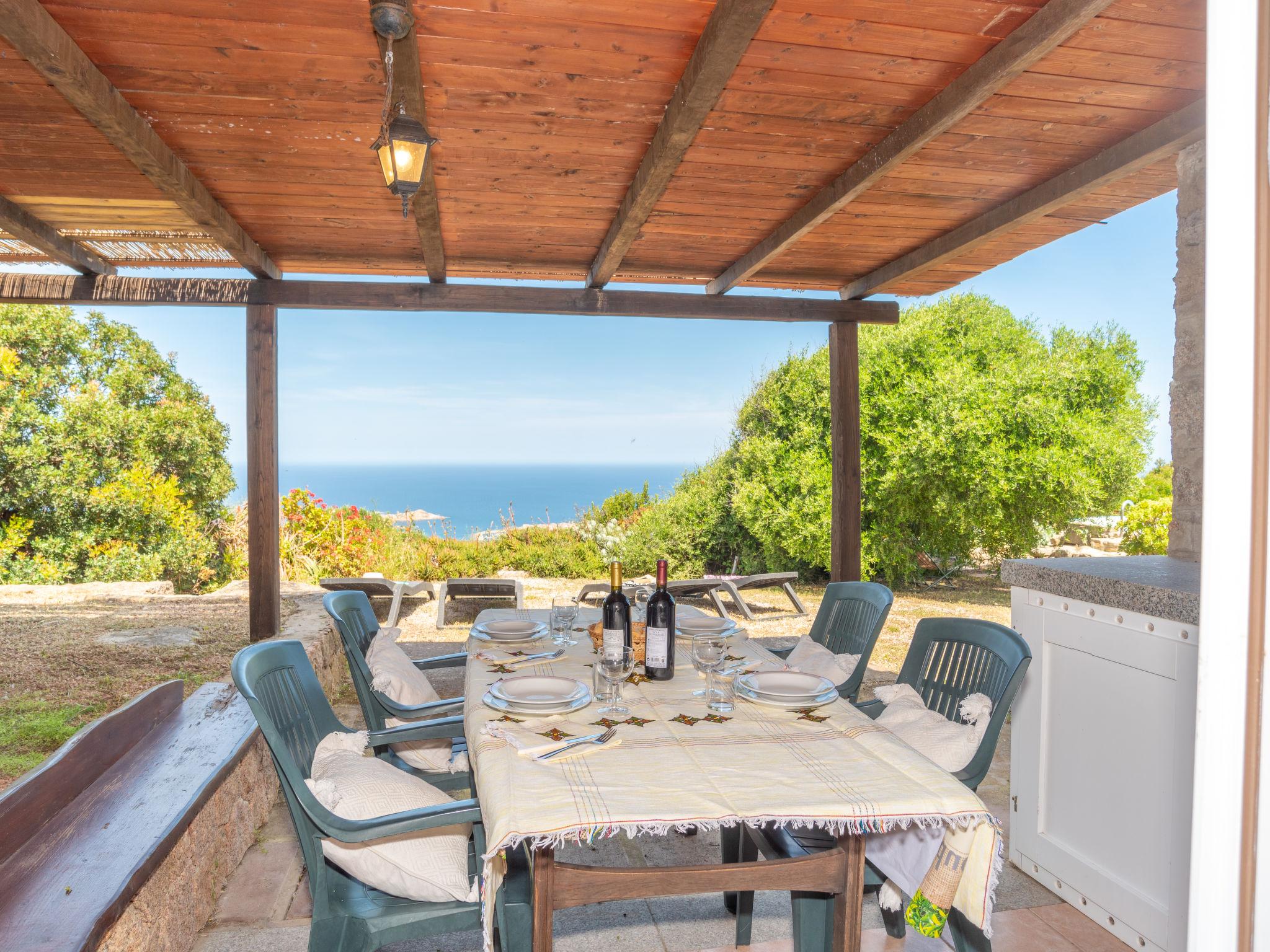 Photo 27 - Maison de 5 chambres à Trinità d'Agultu e Vignola avec piscine privée et vues à la mer